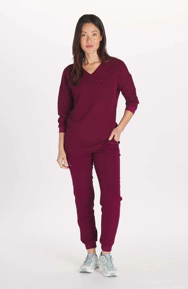Alpine Dolman ¾ Sleeve 2-Pocket CORE Scrub Top sold by dolan product image thumbnail 4