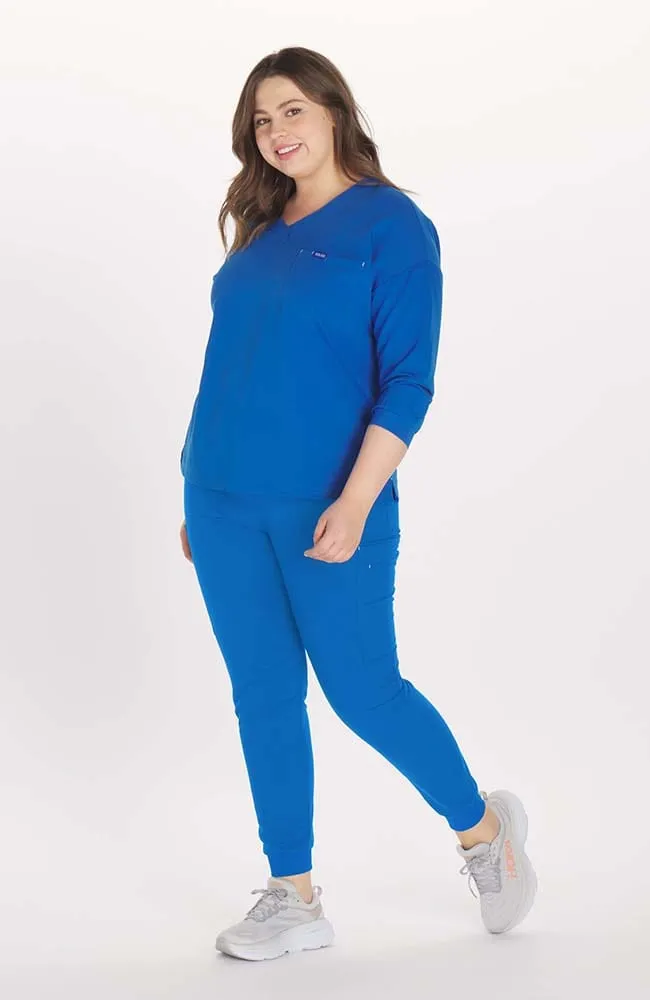 Alpine Dolman ¾ Sleeve 2-Pocket CORE Scrub Top sold by dolan product image thumbnail 3