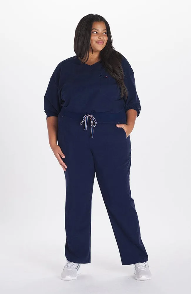 Alpine Dolman ¾ Sleeve 2-Pocket CORE Scrub Top sold by dolan product image thumbnail 3
