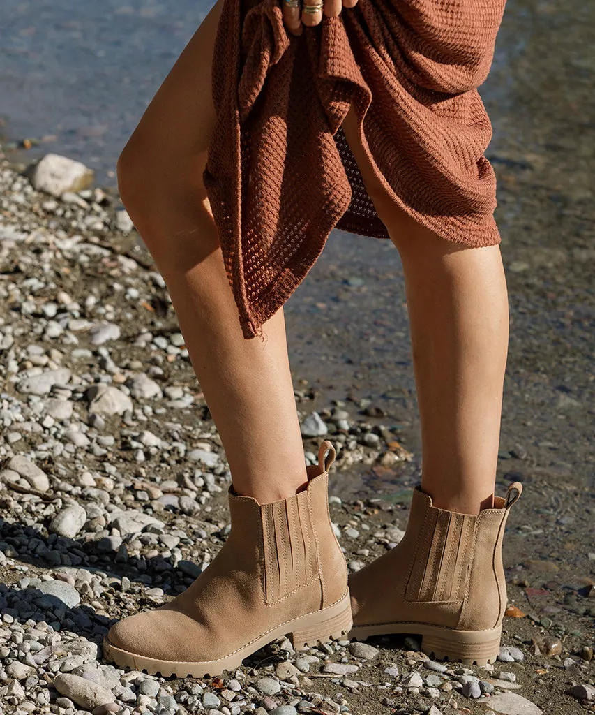 FRAYA H2O BOOTIES TAUPE SUEDE sold by Dolce Vita product image thumbnail 2