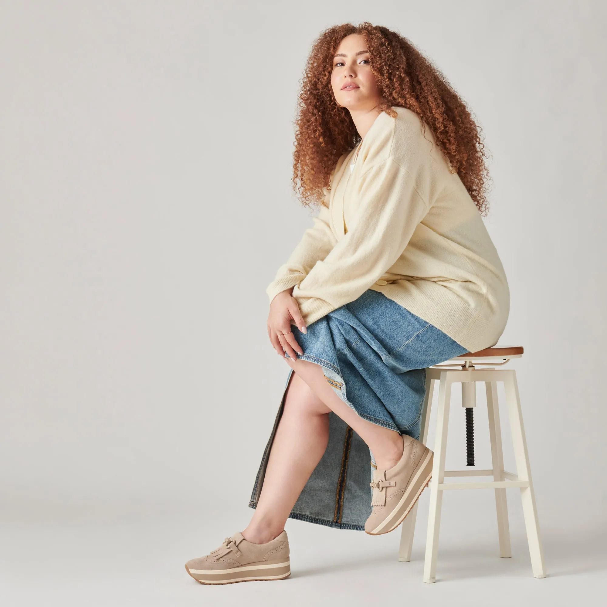 JHAX SNEAKERS ALMOND SUEDE - re:vita sold by Dolce Vita product image thumbnail 3