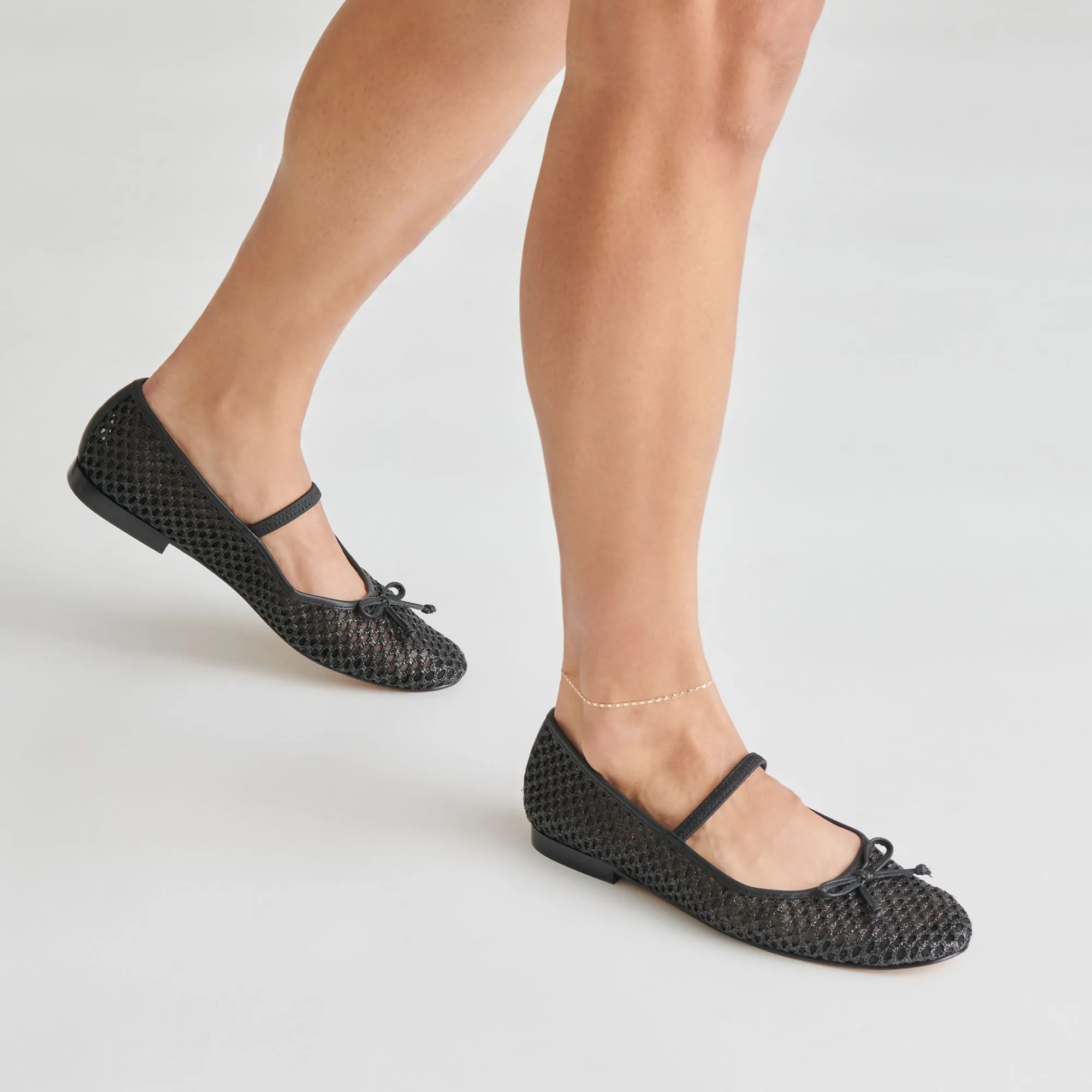 CARIN RAFFIA BALLET FLATS ONYX RAFFIA sold by Dolce Vita product image thumbnail 2