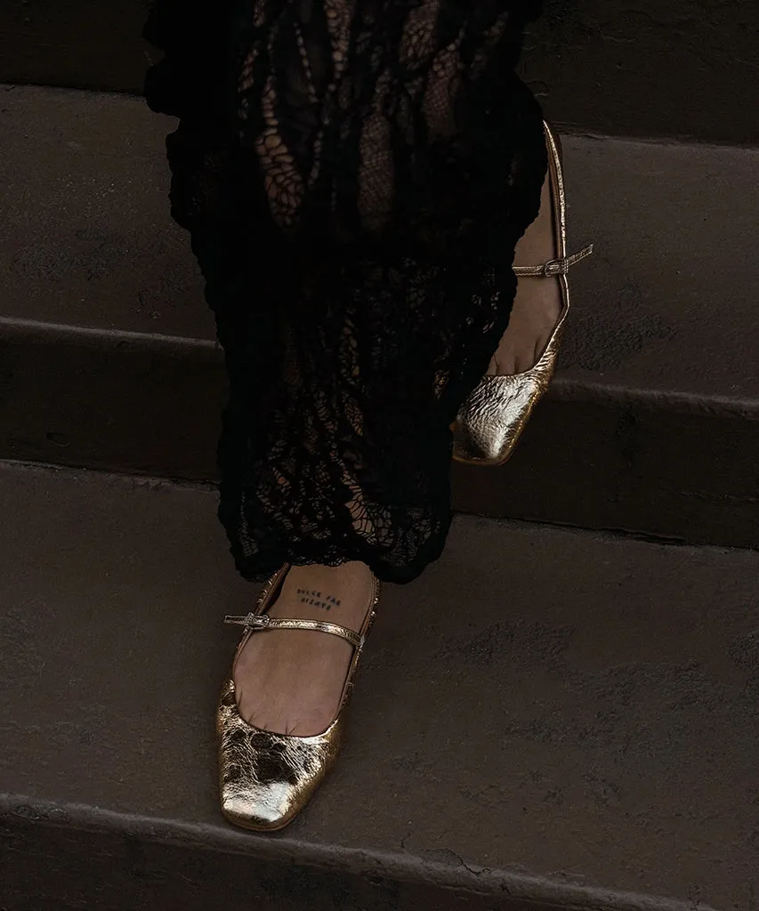 REYES BALLET FLATS GOLD DISTRESSED LEATHER sold by Dolce Vita product image thumbnail 2