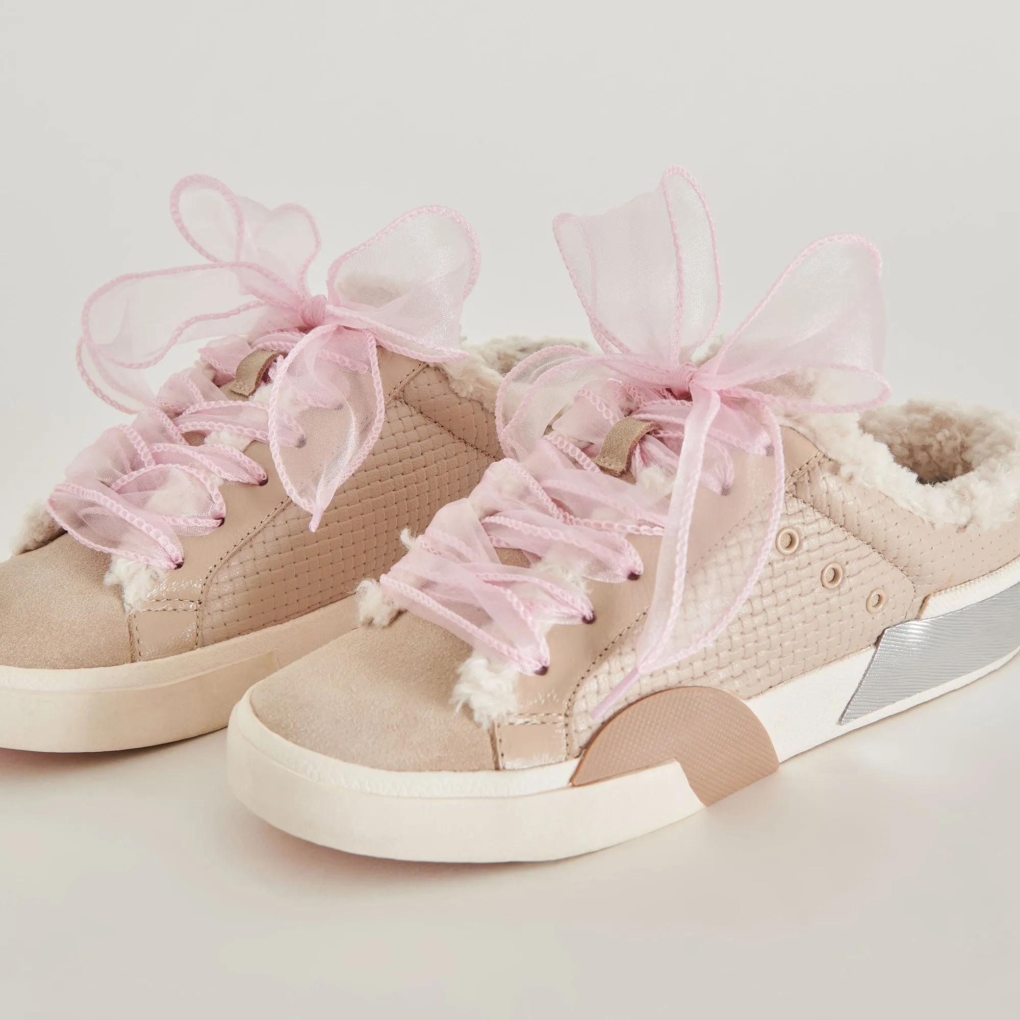 CURLY ORGANZA LACE LIGHT PINK sold by Dolce Vita product image thumbnail 2