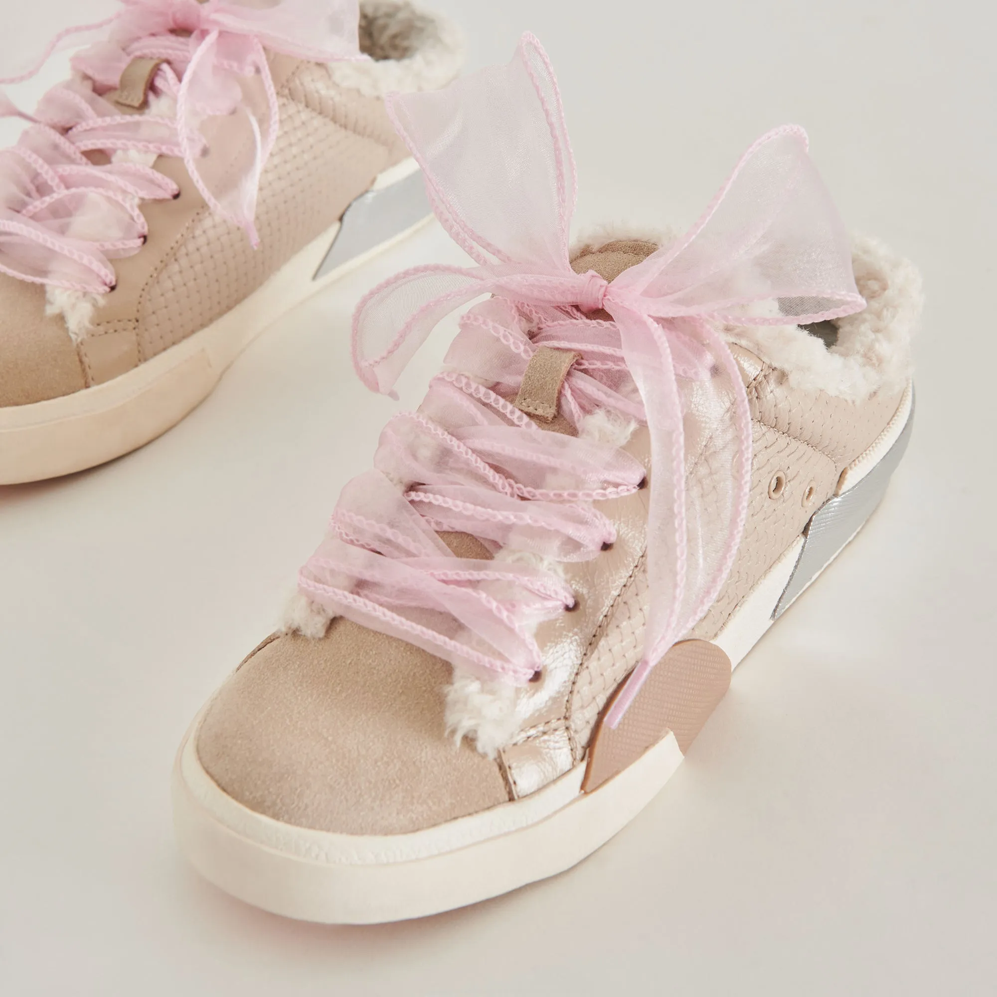 CURLY ORGANZA LACE LIGHT PINK sold by Dolce Vita product image thumbnail 3