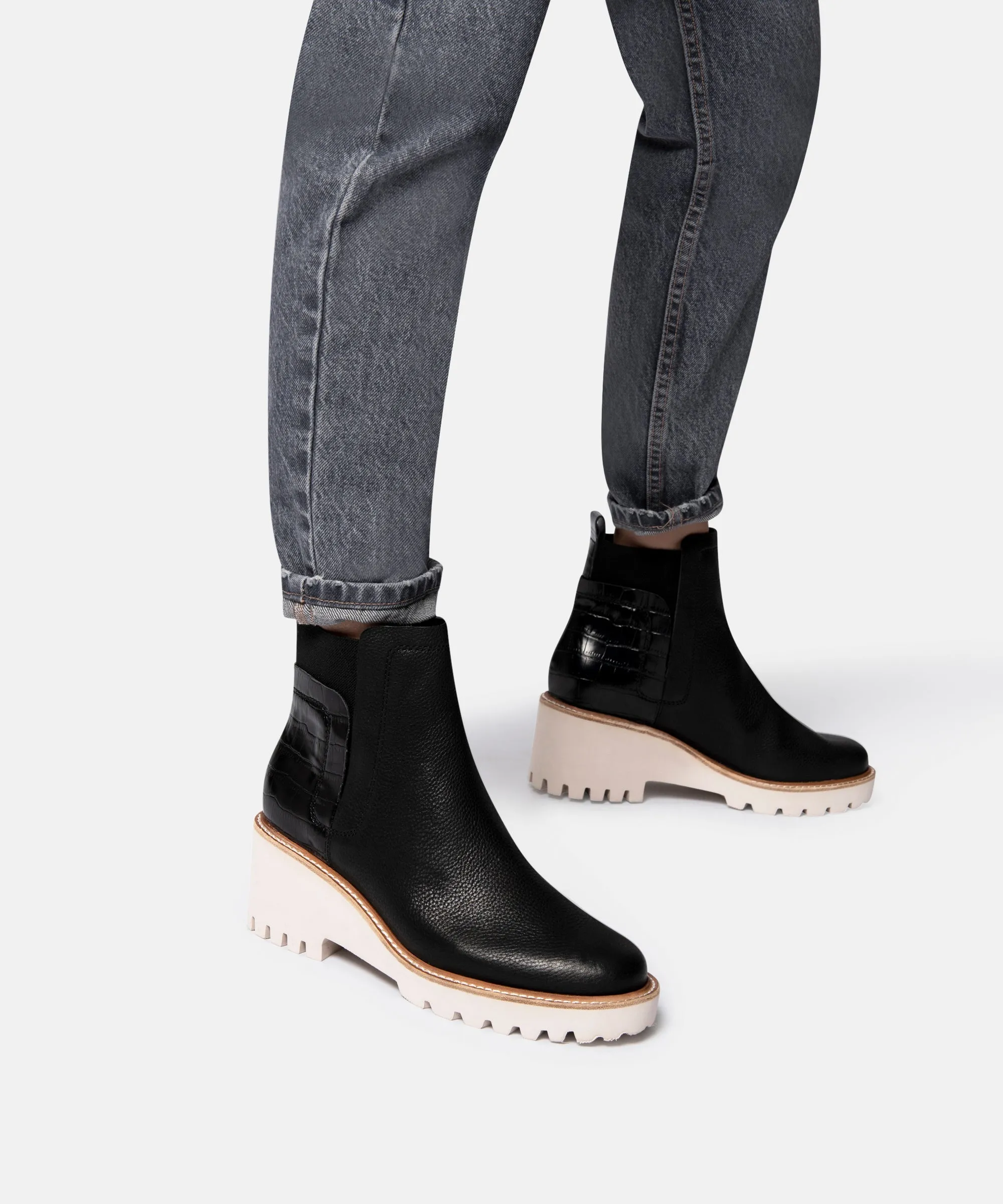 HUEY BOOTIES BLACK - re:vita sold by Dolce Vita product image thumbnail 2