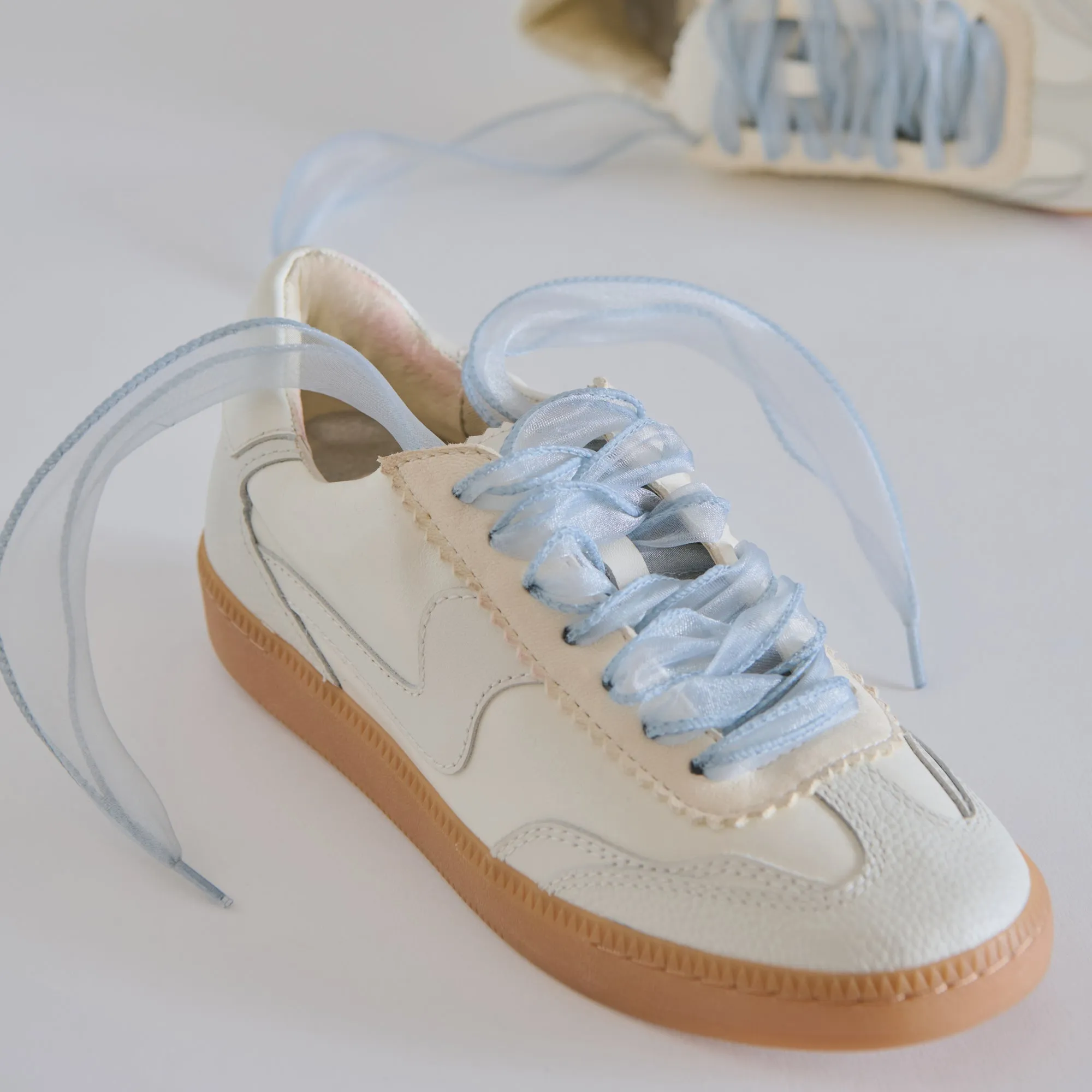 CURLY ORGANZA LACE LIGHT BLUE sold by Dolce Vita product image thumbnail 2