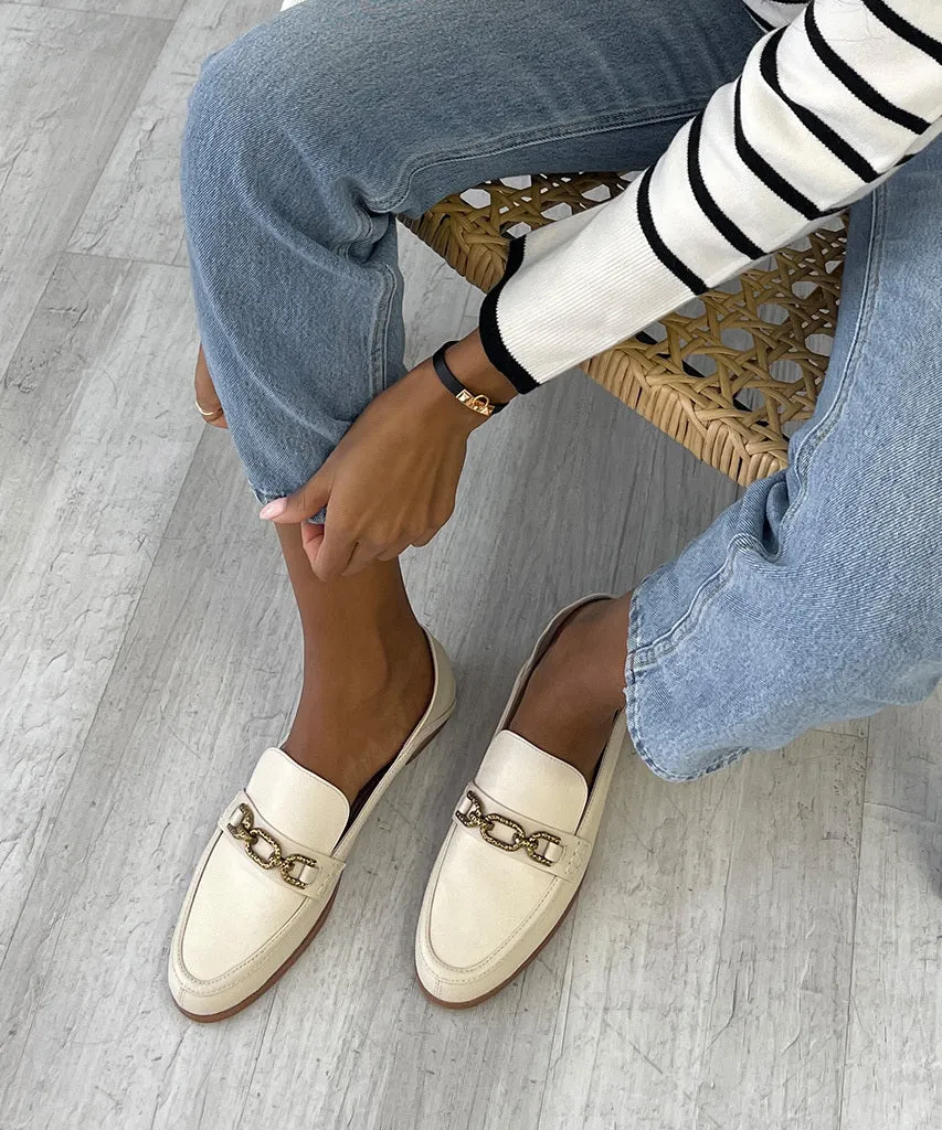 REIGN FLATS IVORY LEATHER - re:vita sold by Dolce Vita product image thumbnail 4