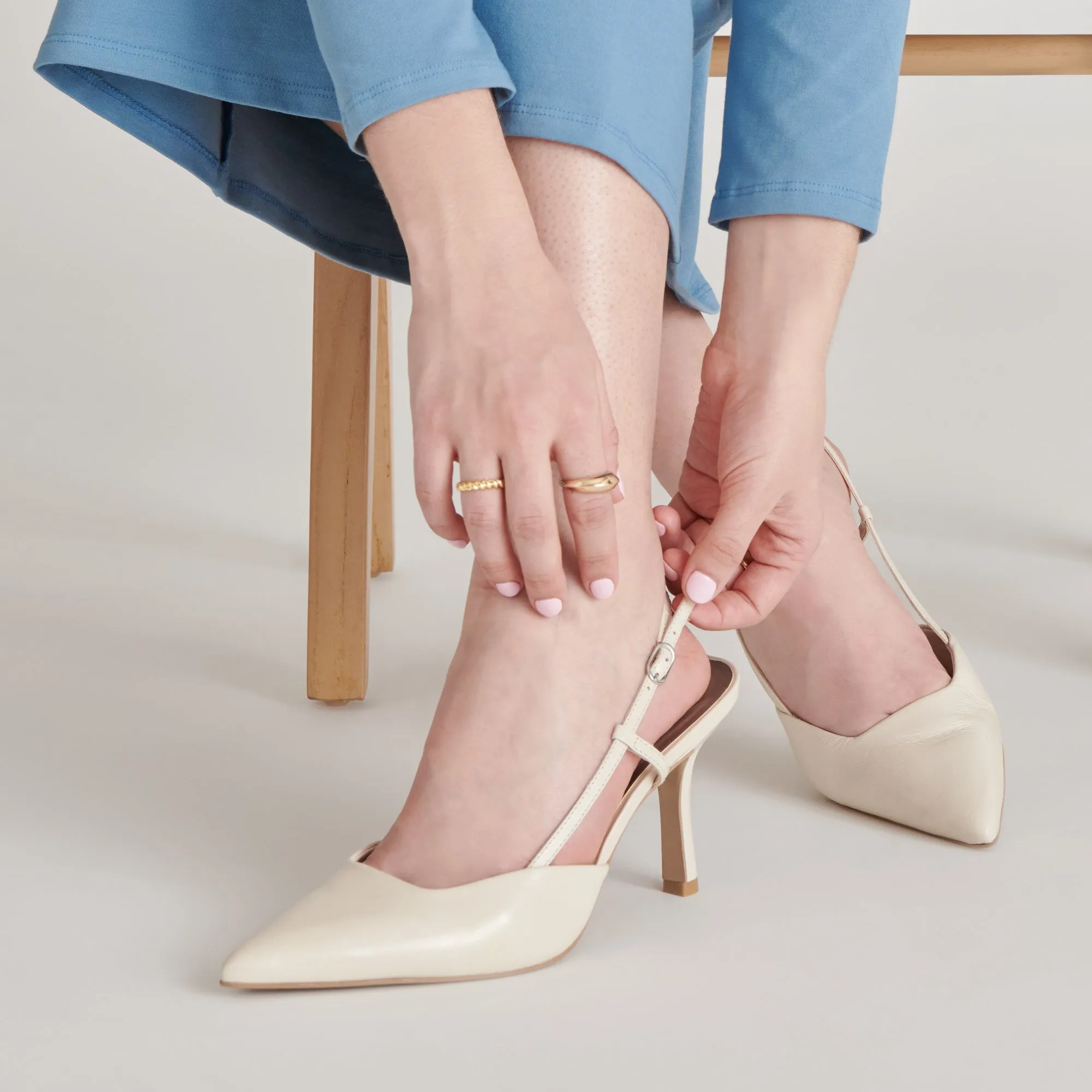 KIM HEELS IVORY CRINKLE PATENT - re:vita sold by Dolce Vita product image thumbnail 4