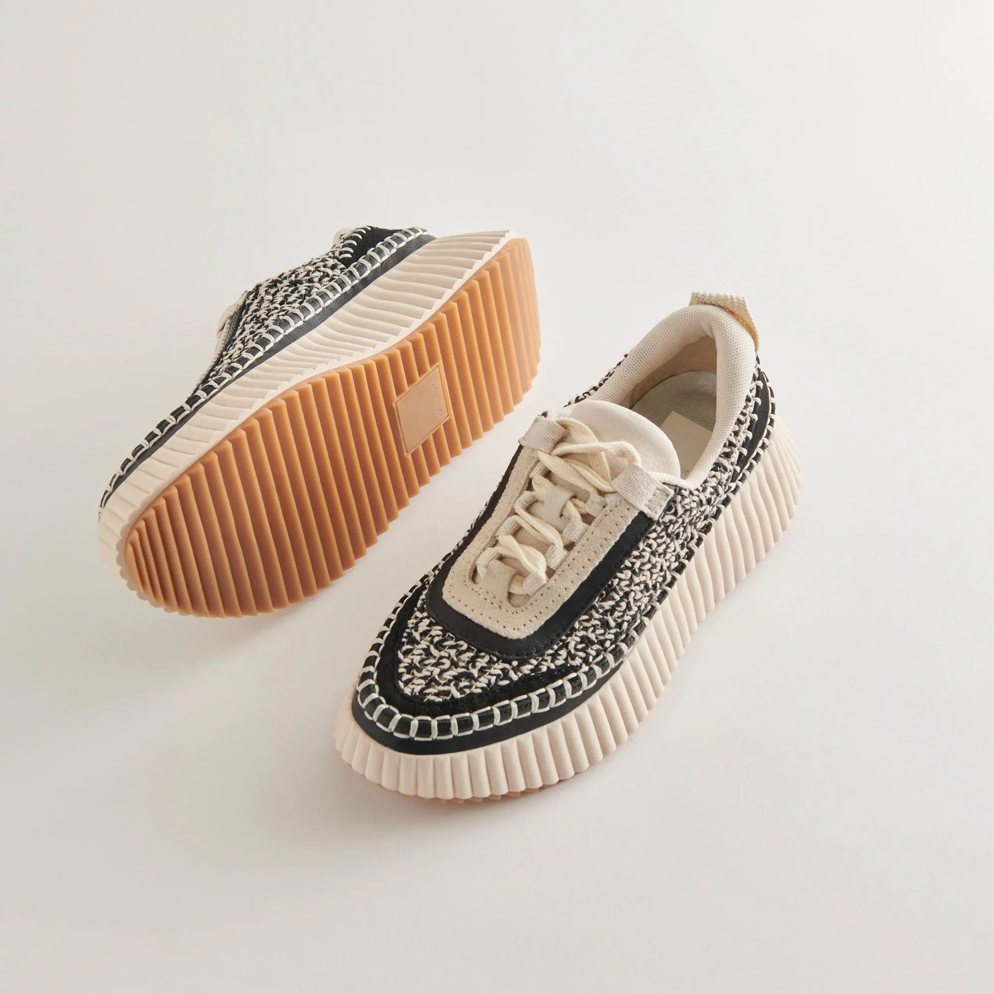 DOLEN SNEAKERS WHITE BLACK WOVEN - re:vita sold by Dolce Vita product image thumbnail 4