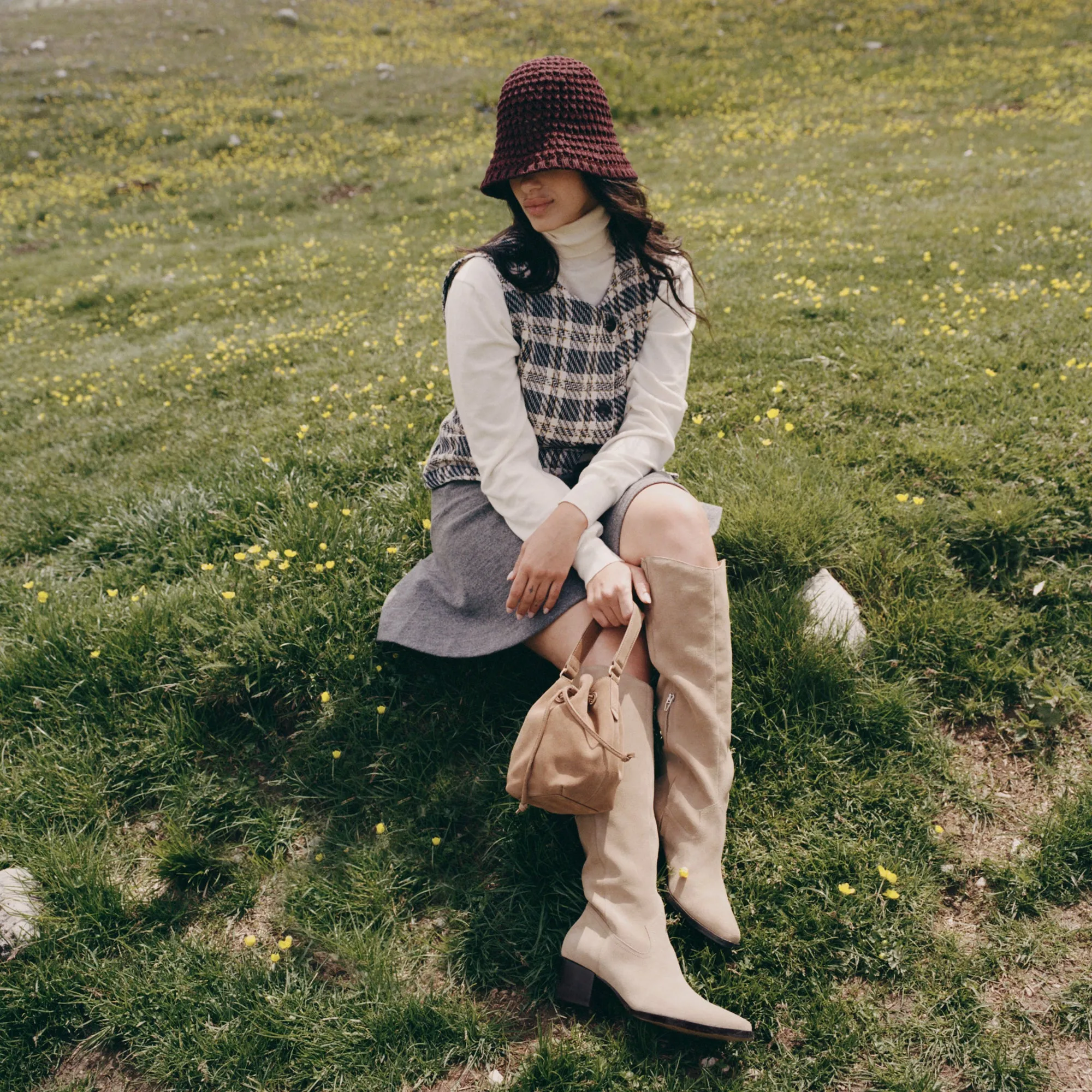 VIRONA H2O BOOTS DK TAUPE SUEDE sold by Dolce Vita product image thumbnail 2