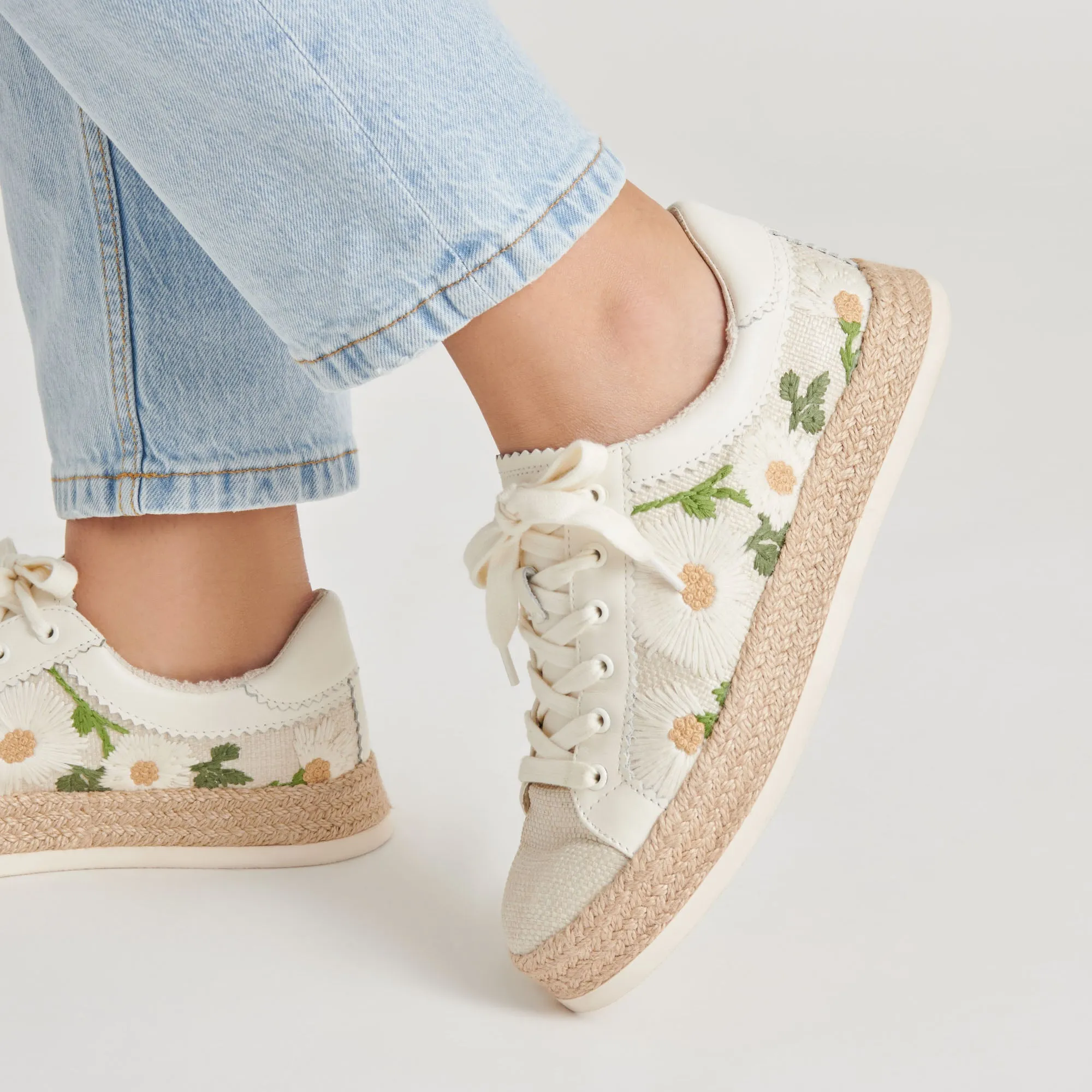 AZALIA SNEAKERS WHITE FLORAL RAFFIA - re:vita sold by Dolce Vita product image thumbnail 2