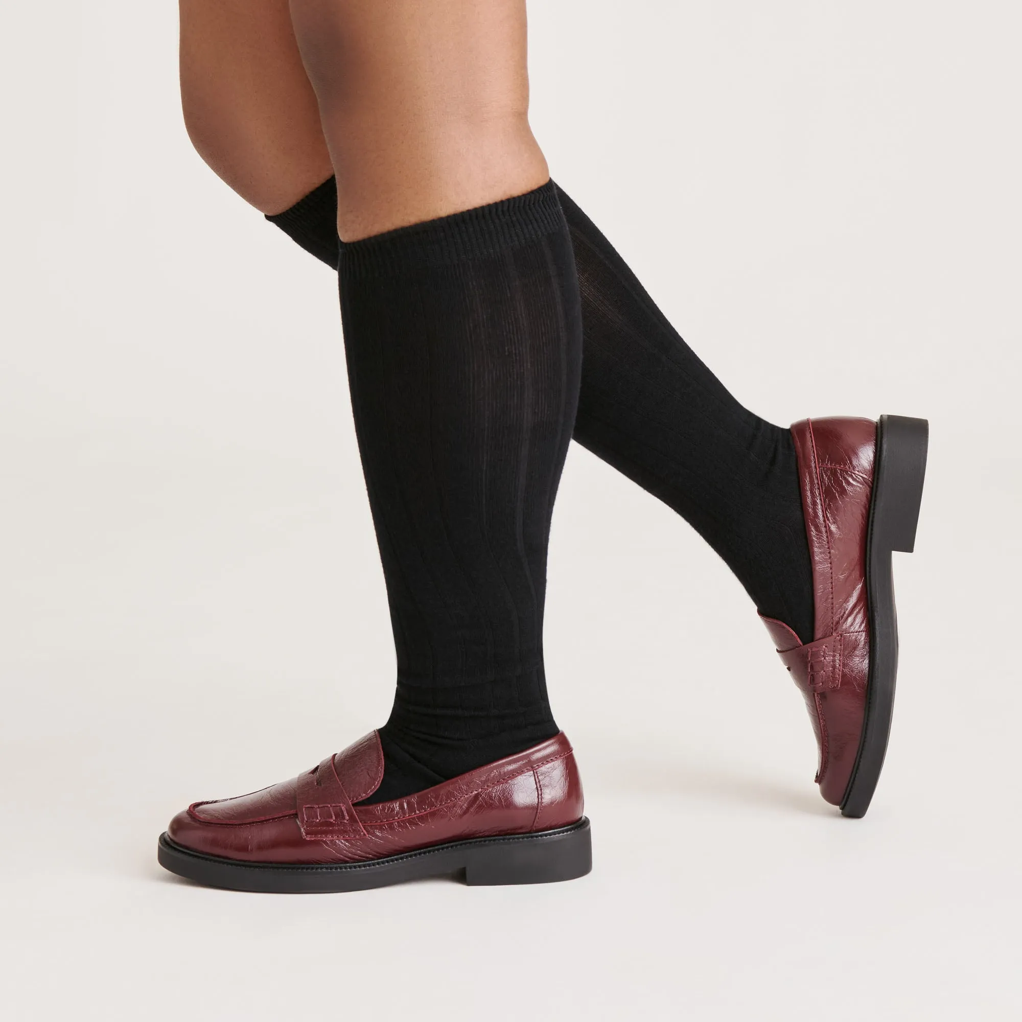 KNEE HIGH SOCKS BLACK sold by Dolce Vita product image thumbnail 2