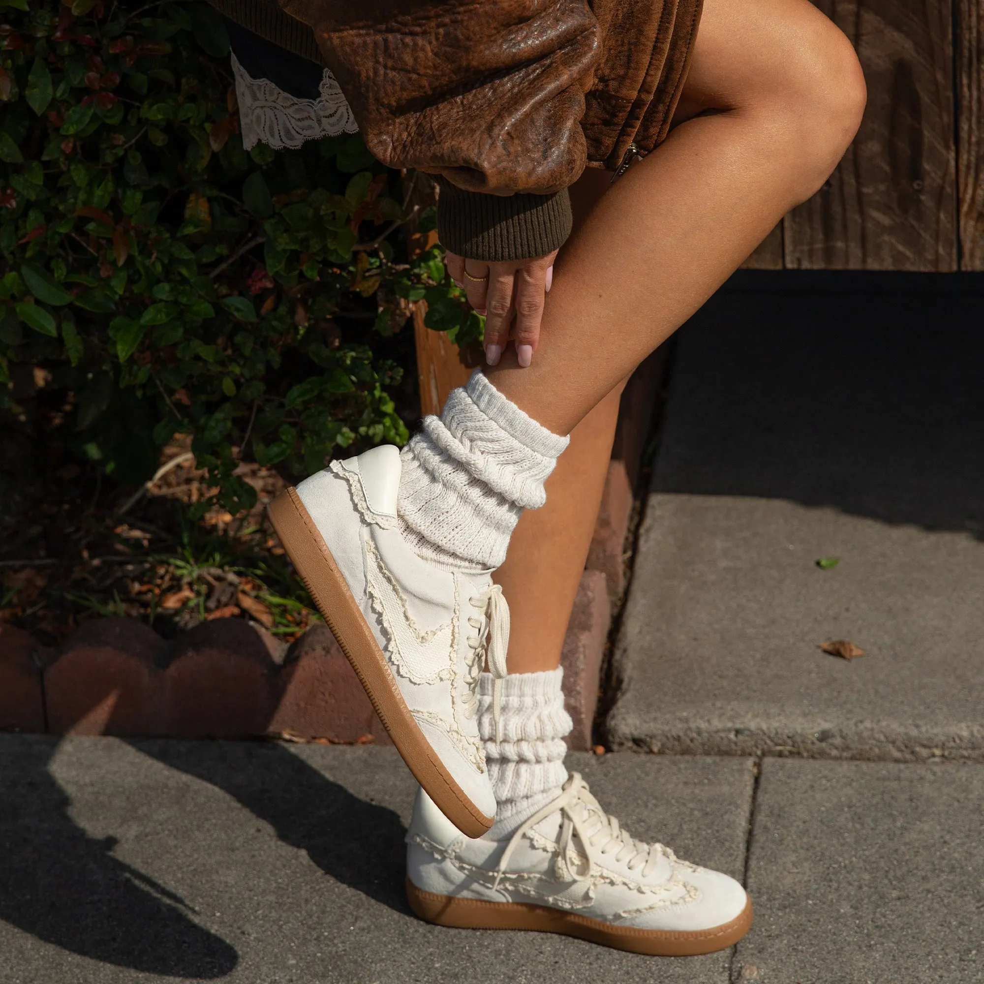 NOTICE LACE SNEAKERS IVORY SUEDE - re:vita sold by Dolce Vita product image thumbnail 2