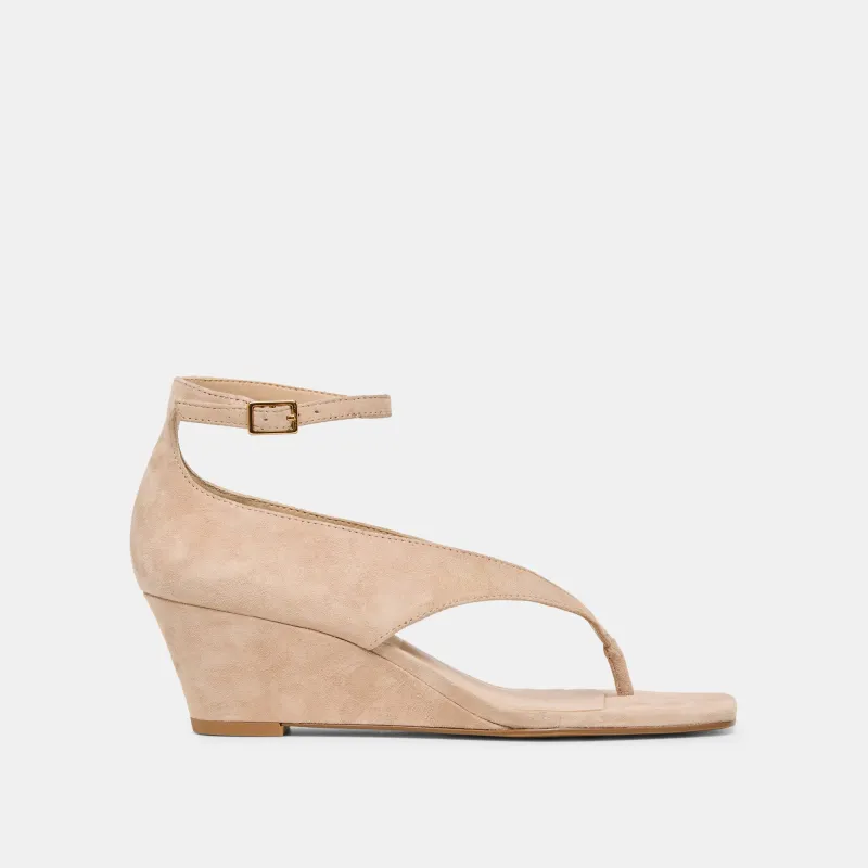 QUINNY WEDGES BAMBOO SUEDE made by Dolce Vita