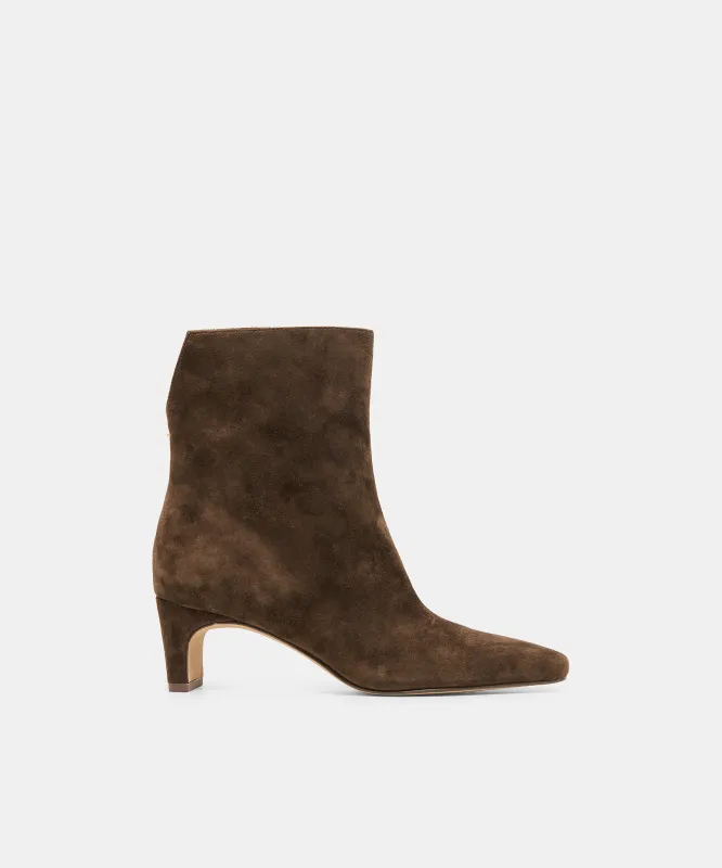 BENNET BOOTIES ESPRESSO SUEDE made by Dolce Vita