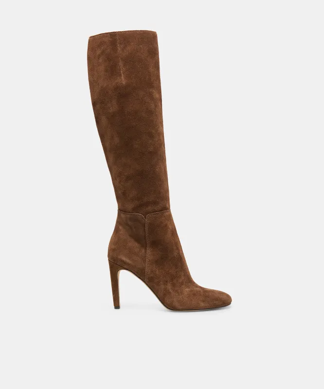 HEYES BOOTS CHESTNUT SUEDE made by Dolce Vita