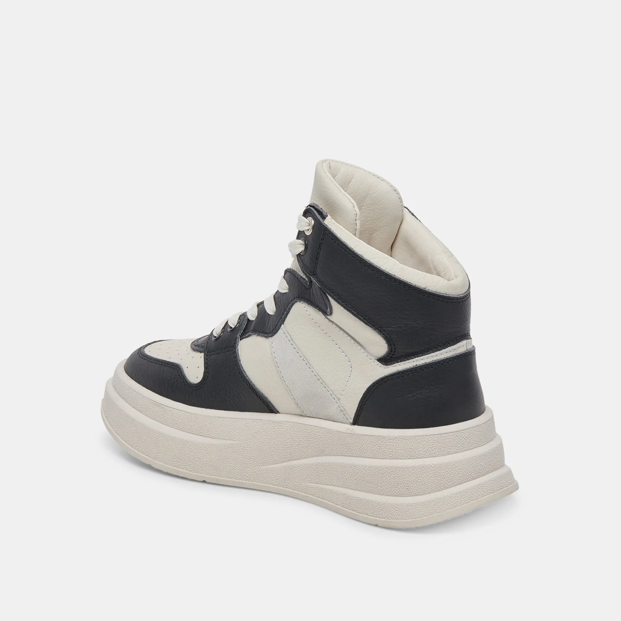 BRAX SNEAKER WHITE BLACK LEATHER sold by Dolce Vita product image thumbnail 4
