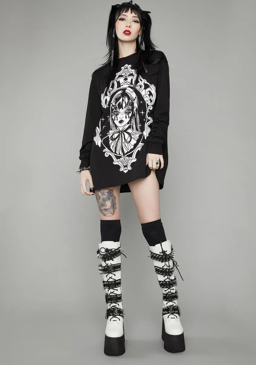 Haunted Portrait Oversized Tee sold by Dolls Kill product image thumbnail 3