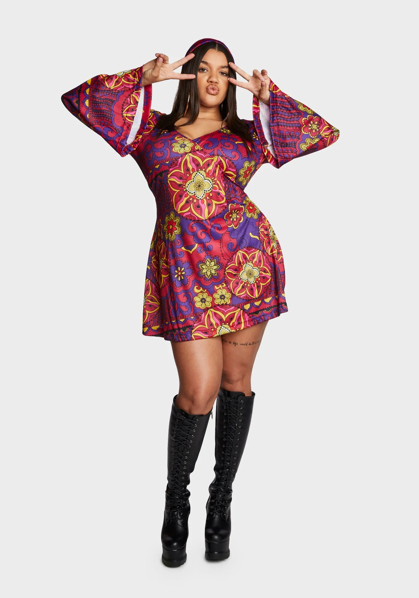 Plus Peace And Love Hippie Costume sold by Dolls Kill product image thumbnail 2