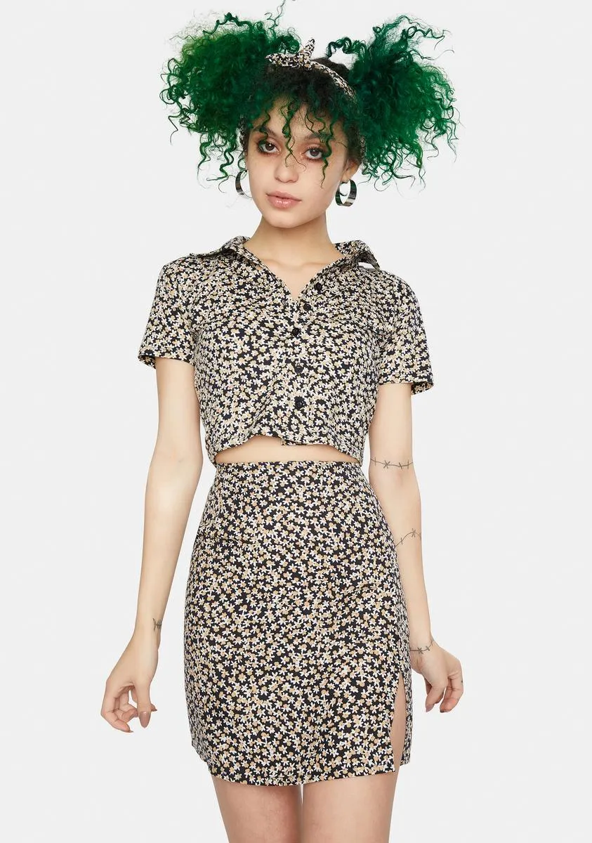 Spring Fling Floral Black Wuma Crop Shirt sold by Dolls Kill product image thumbnail 2