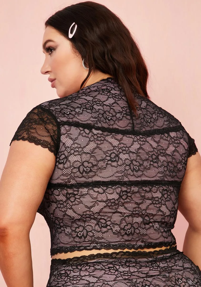 Plus Portrait Mode Lace Top sold by Dolls Kill product image thumbnail 4