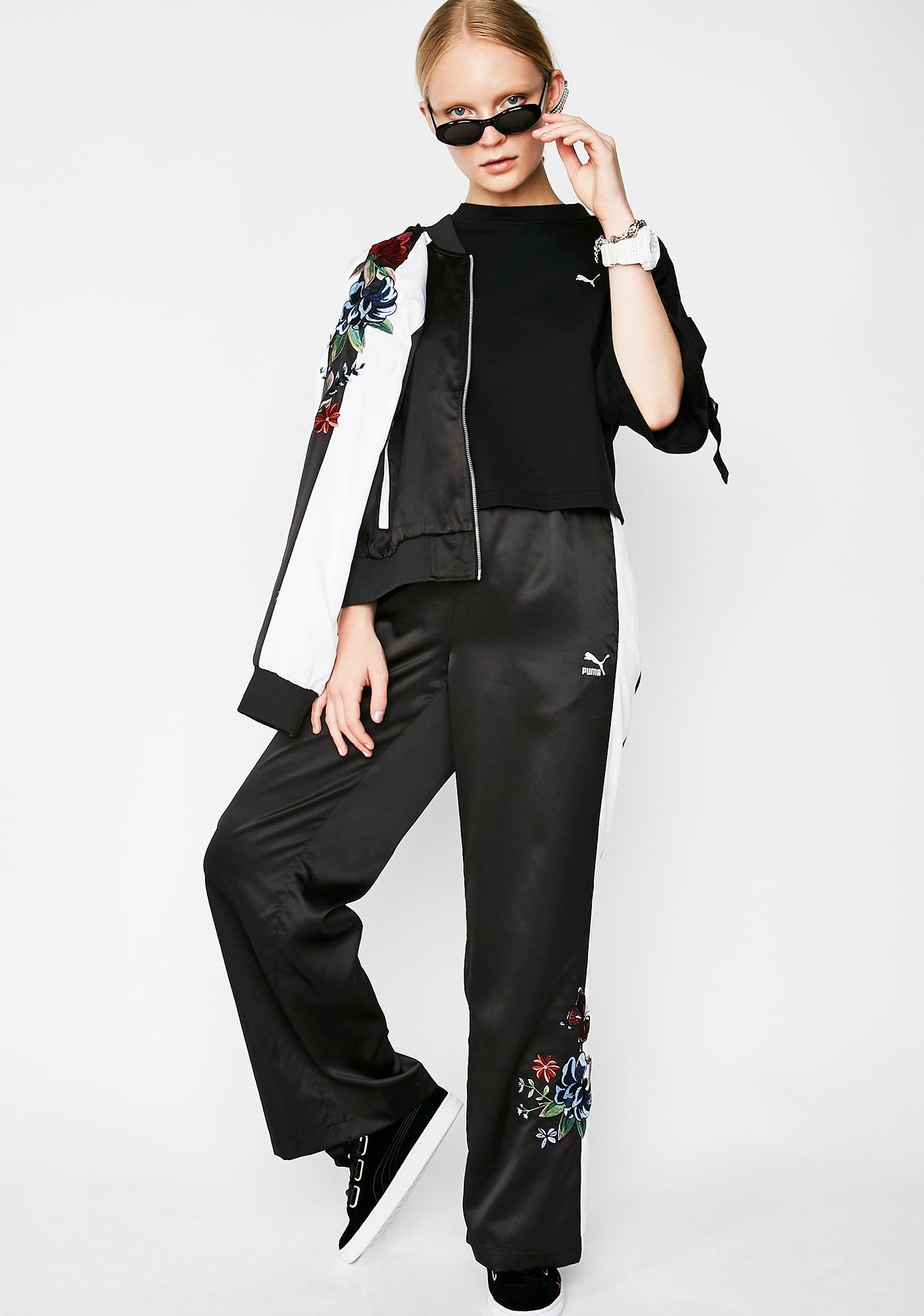 En Pointe Cropped Tee sold by Dolls Kill product image thumbnail 5