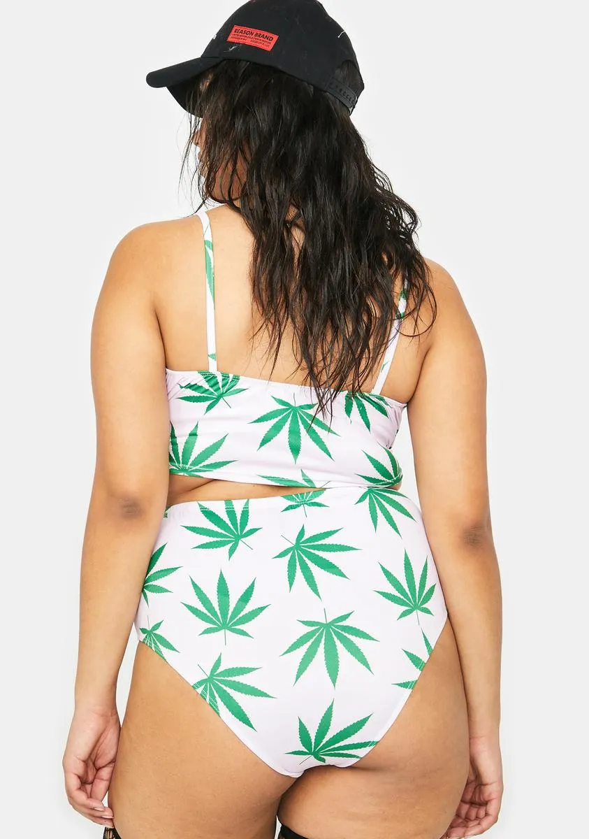 Plus Chill Grazing In The Grass Shorts Set sold by Dolls Kill product image thumbnail 4