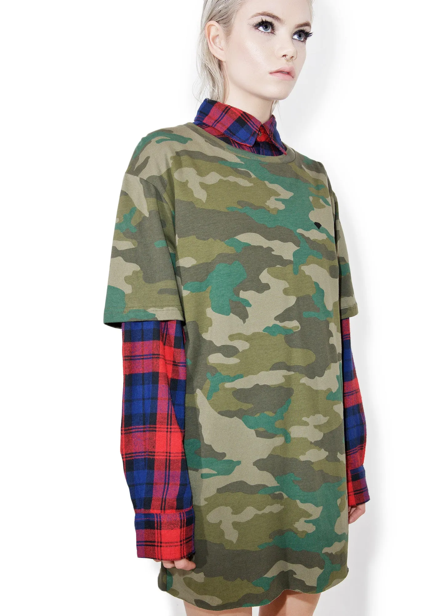 Calvary Tee sold by Dolls Kill product image thumbnail 4