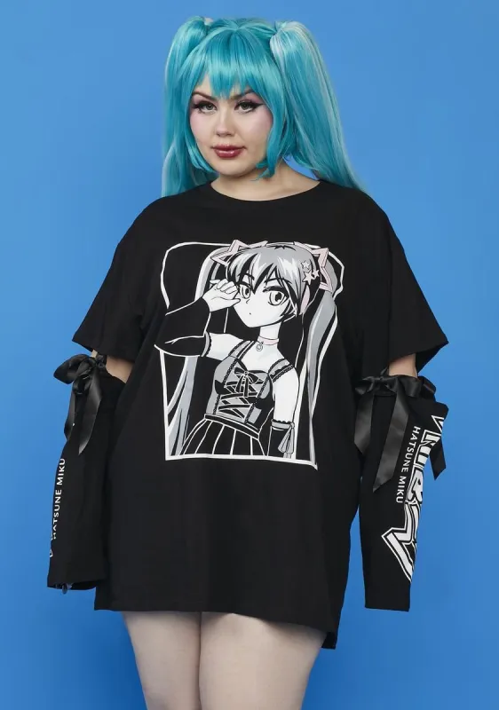 Plus Cyber Celebrity Oversized Tee sold by Dolls Kill