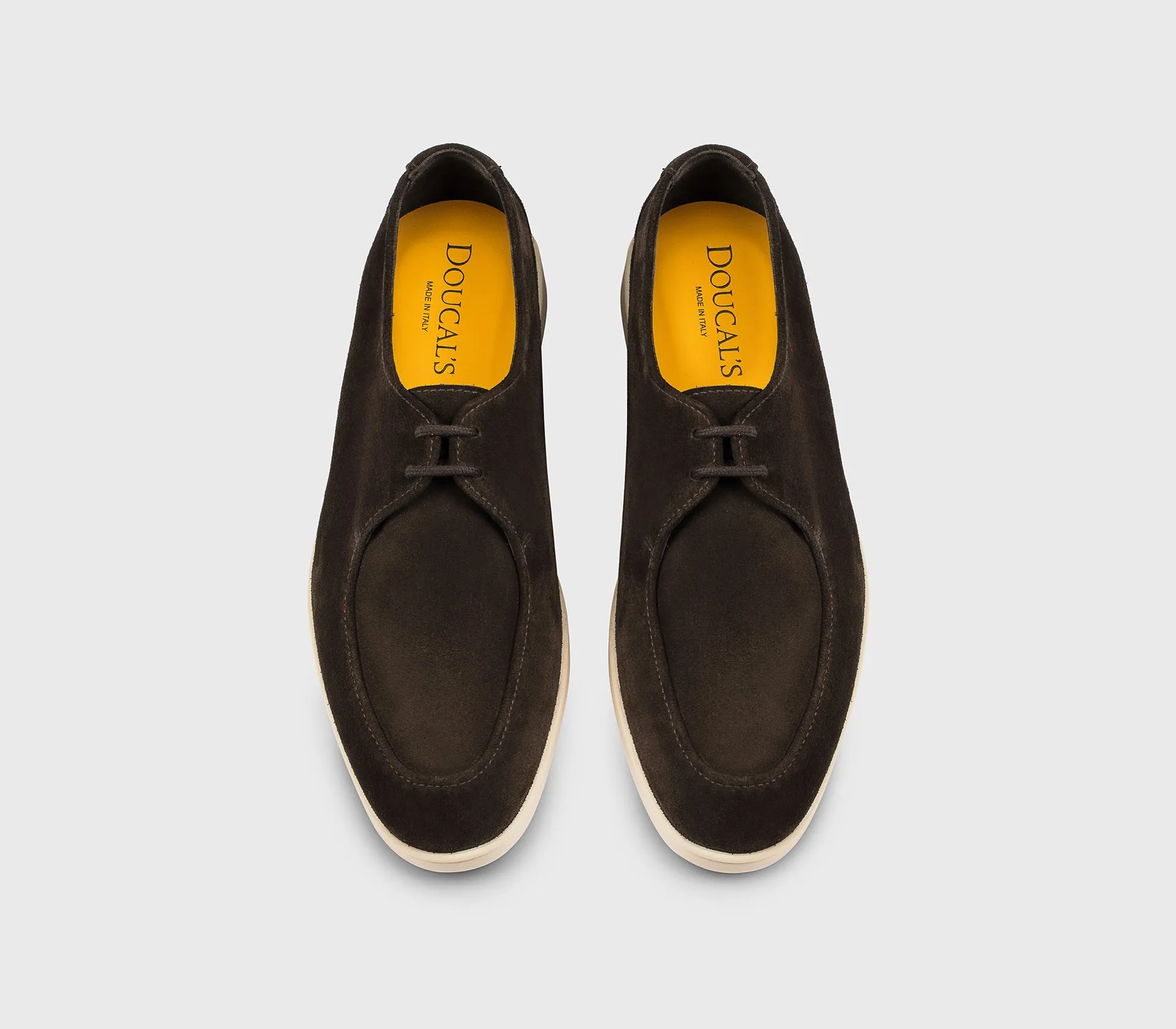 DU3512NWMAUY009GM23 - Stringata a due fori in suede marrone "terre" sold by Doucal's product image thumbnail 2