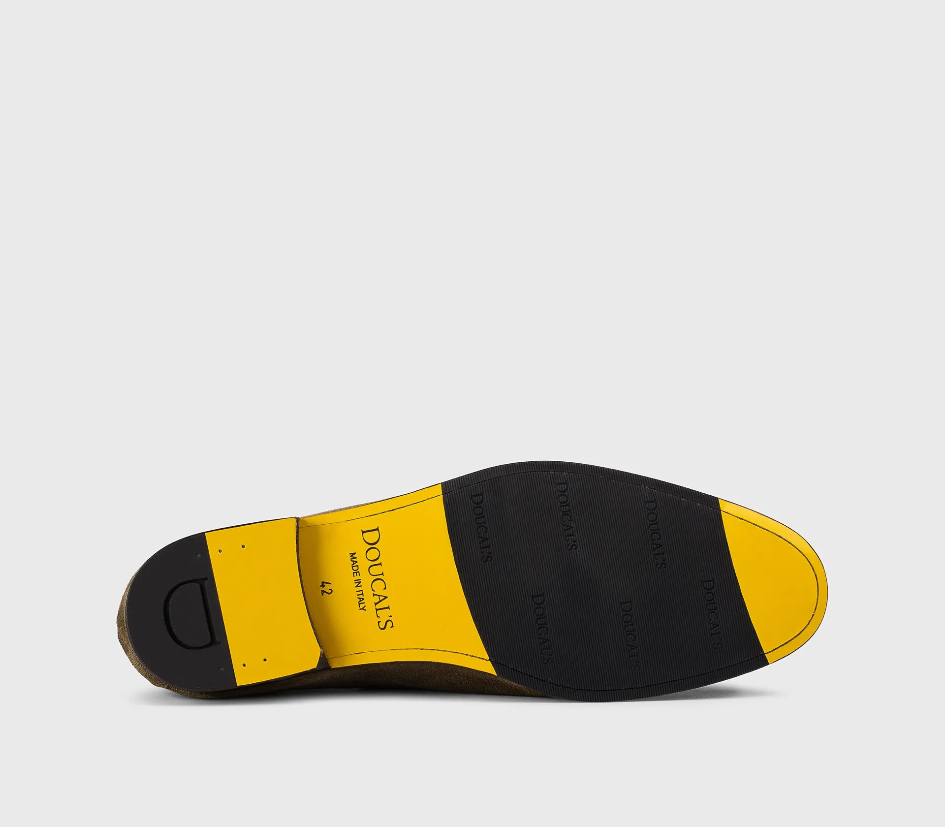 DU1080PANNUF009MM08 - Mocassino con nappine in suede cacao sold by Doucal's product image thumbnail 4