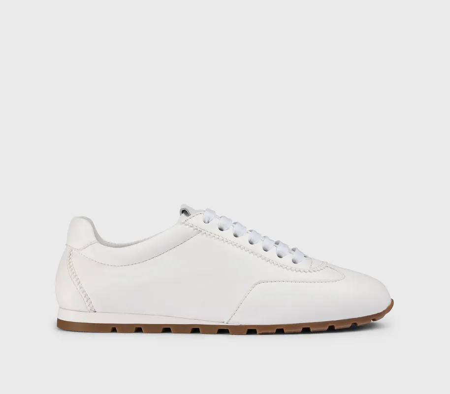 DD8907JULTPZ860DW11 - Sneaker in pelle bianco caldo made by Doucal's