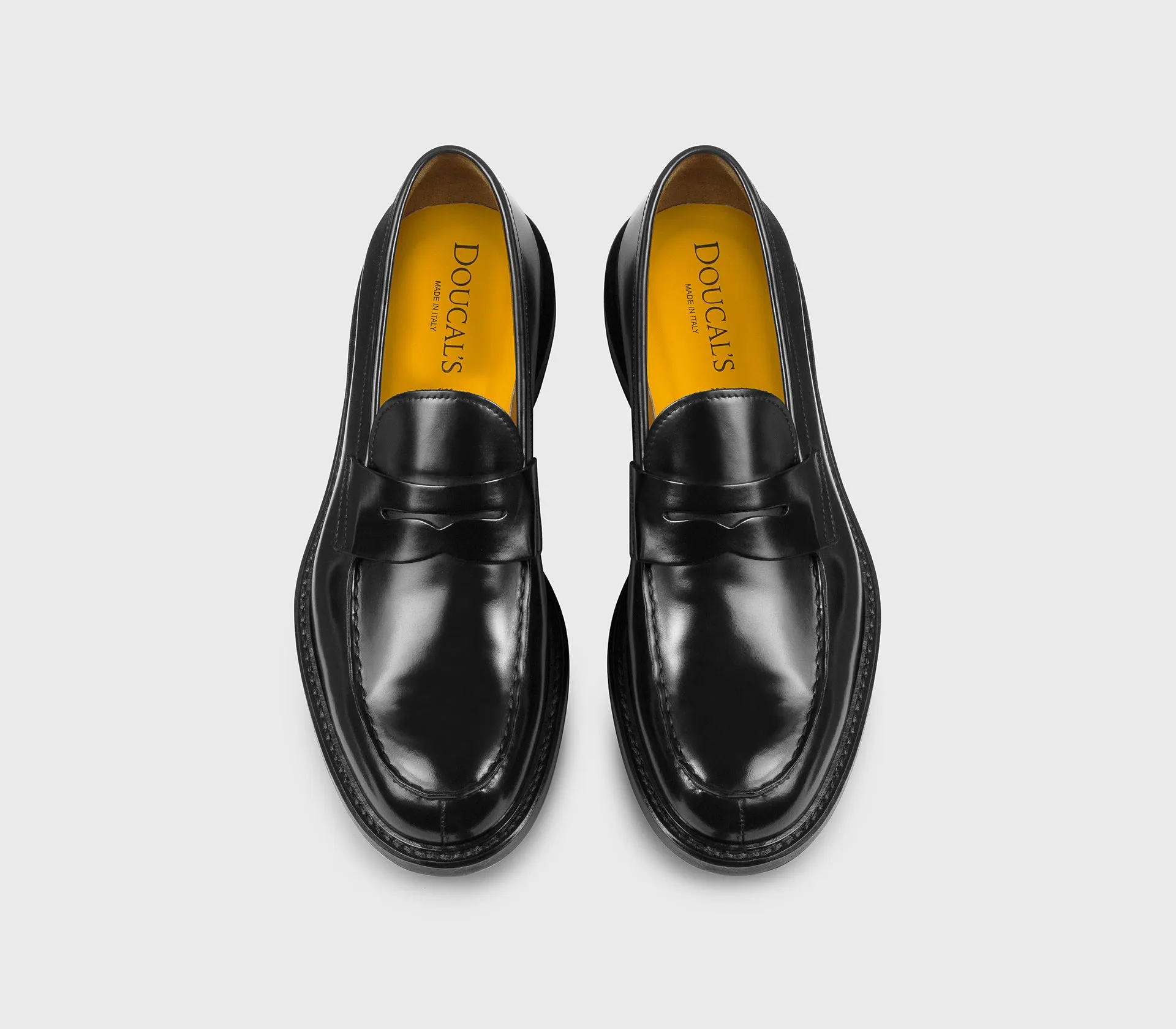 DU2405PHOEUY007NN00 - Mocassino in pelle nero sold by Doucal's product image thumbnail 2