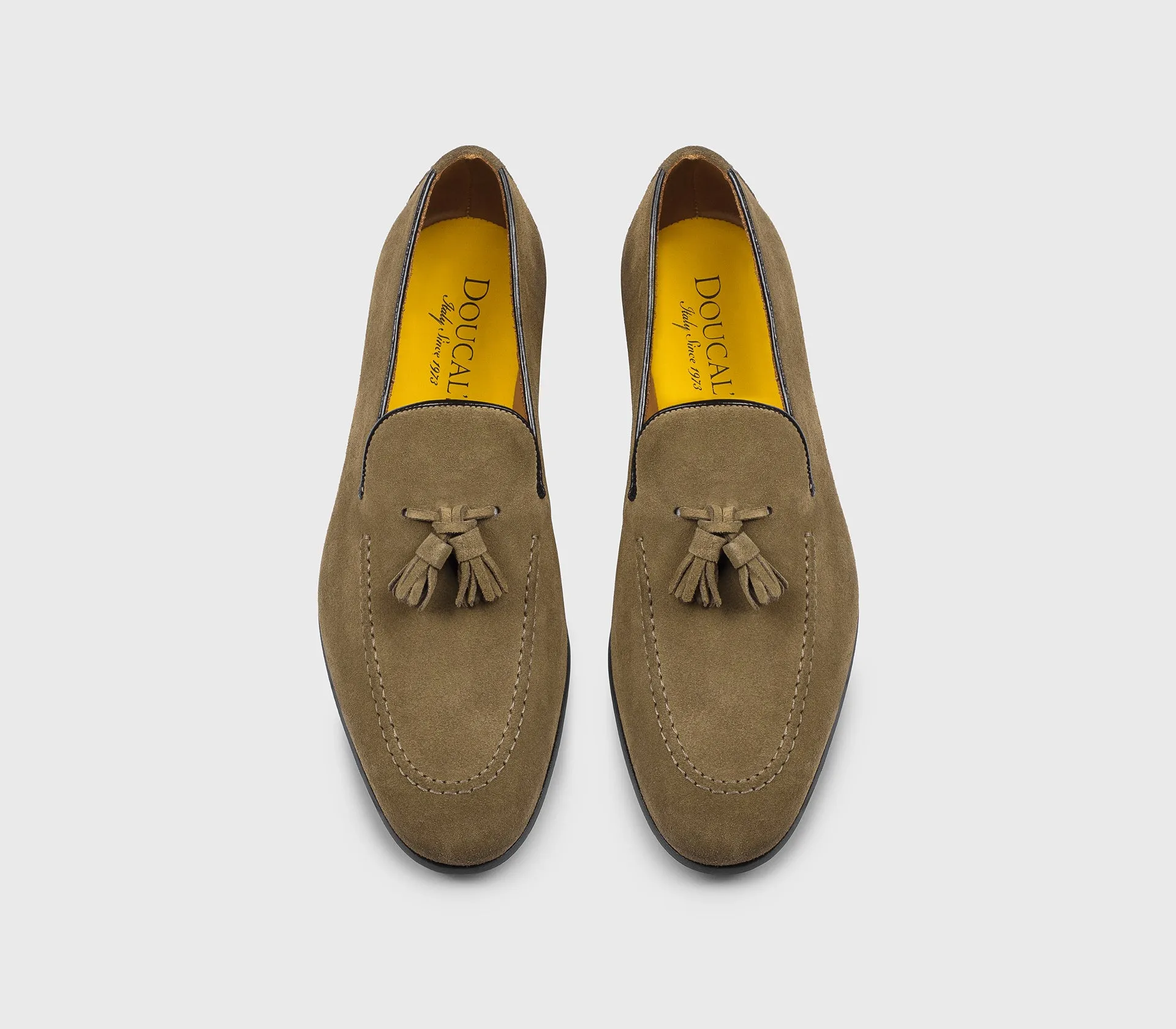 DU1080PANNUF009TV31 - Mocassino con nappine in suede "palude" sold by Doucal's product image thumbnail 2