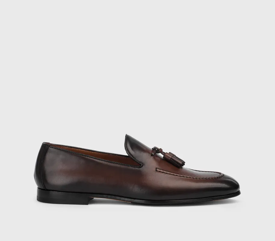 DU1080PANNUF159TM45 - Mocassino con nappine in pelle marrone scuro made by Doucal's