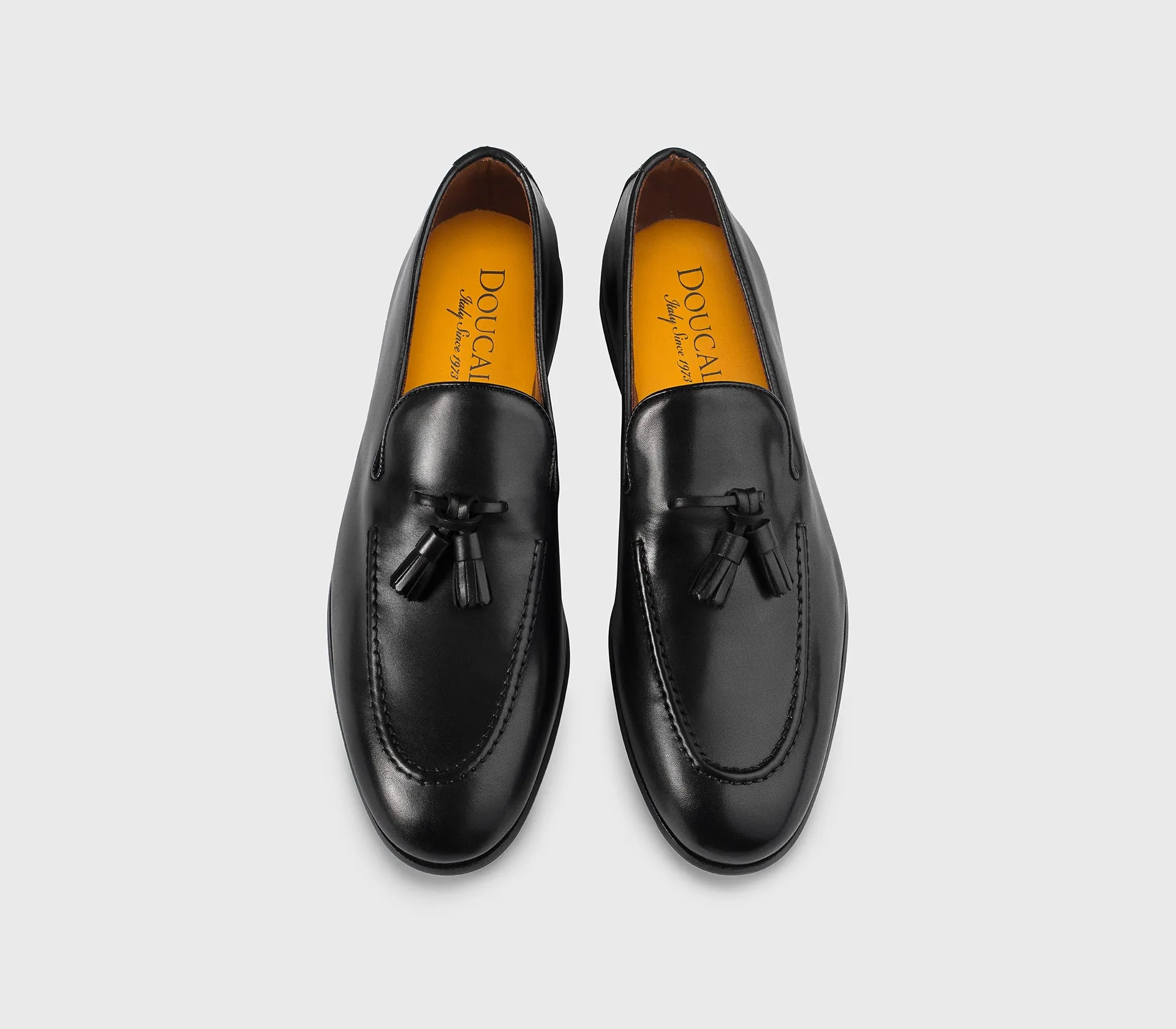 DU1080PANNUF159NN00 - Mocassino con nappine in pelle nero sold by Doucal's product image thumbnail 2