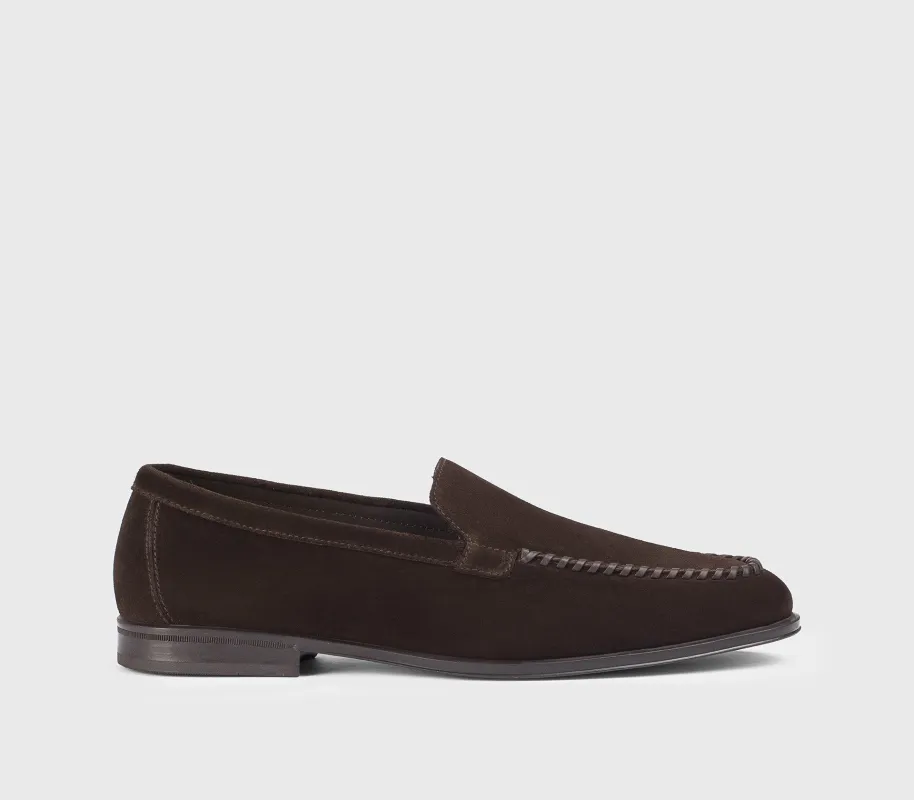 DU3517NOTTUY009TM23 - Mocassino in suede con infilature marrone "terre" made by Doucal's