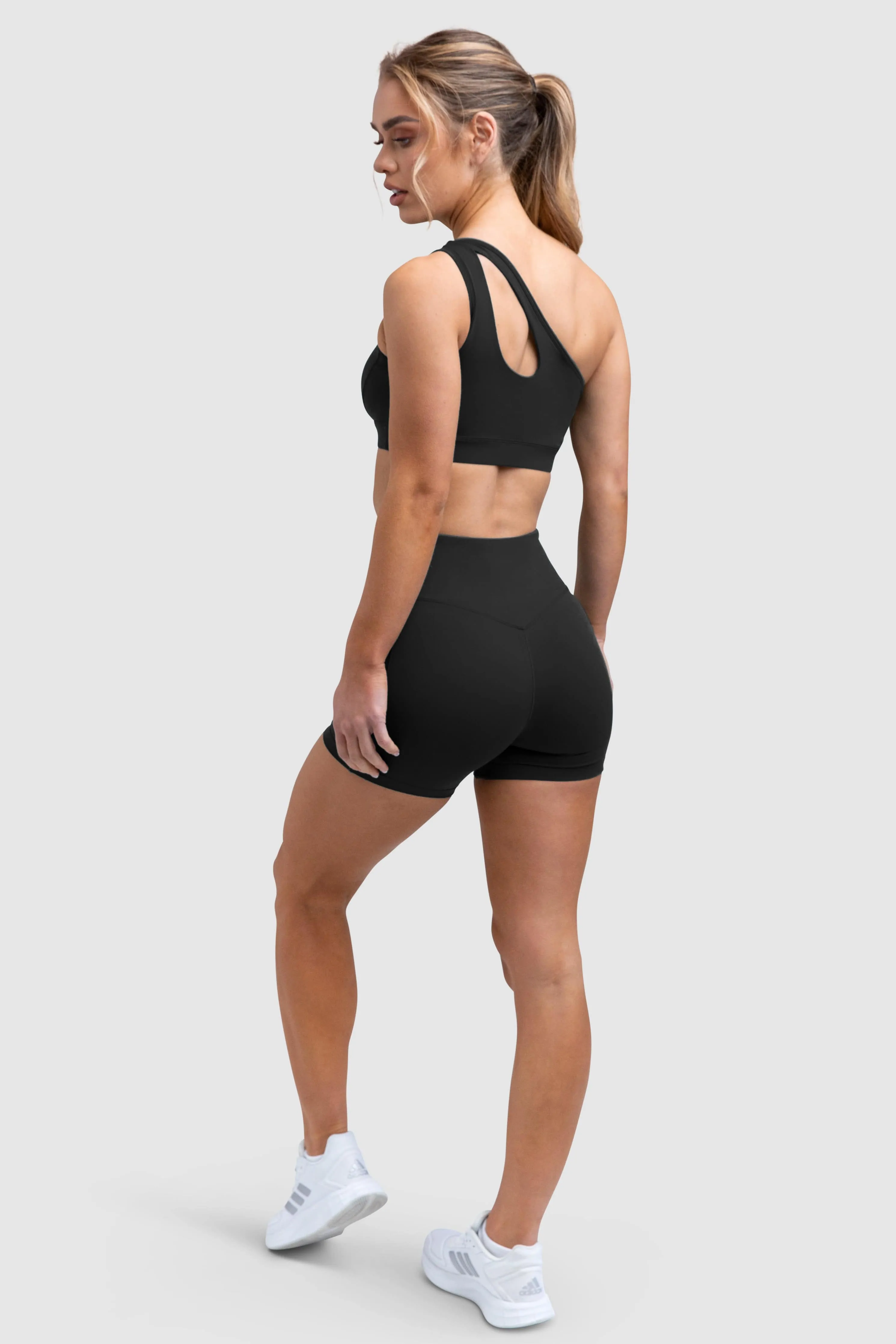 Desire Crop - Black sold by DOYOUEVEN product image thumbnail 2