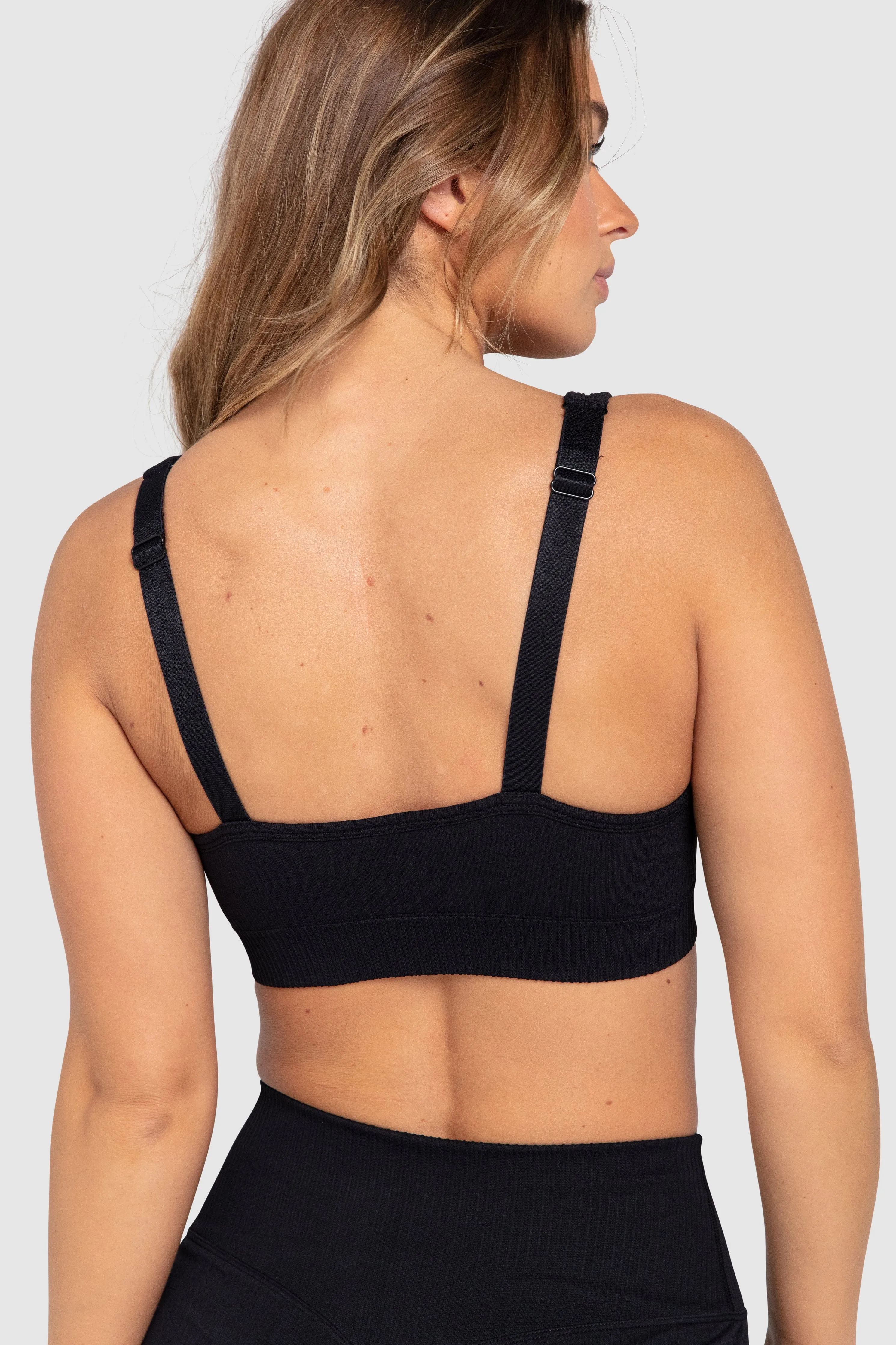 Ribbed Seamless Crop - Midnight Black sold by DOYOUEVEN product image thumbnail 5