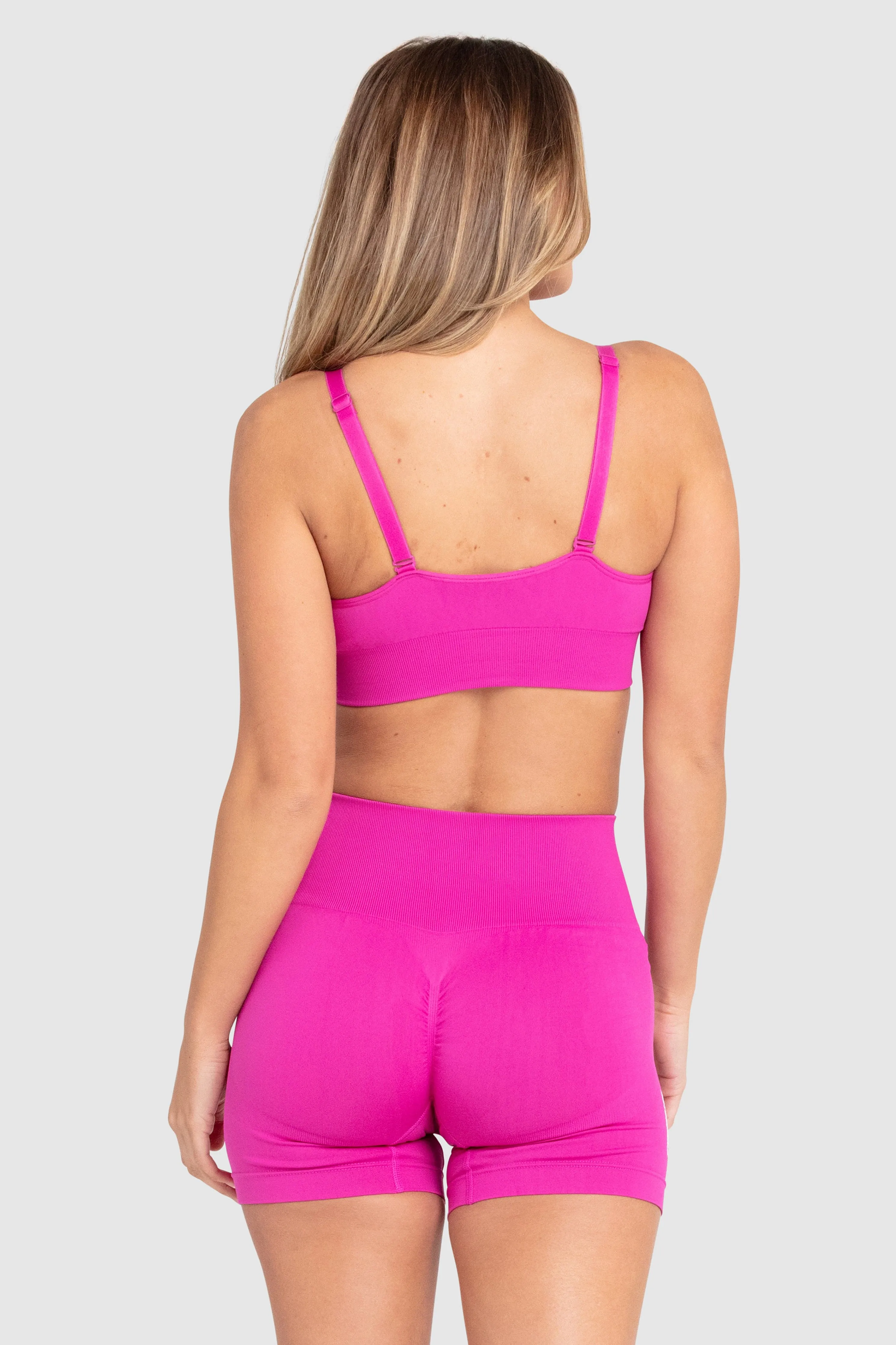 Scrunch 2 Seamless Crop - Hot Pink sold by DOYOUEVEN product image thumbnail 4