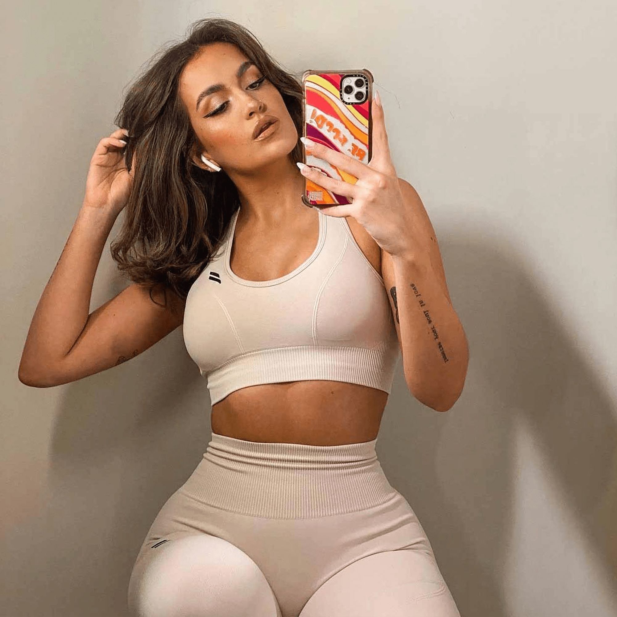 Hyperflex 2 Crop - Ivory White sold by DOYOUEVEN product image thumbnail 2