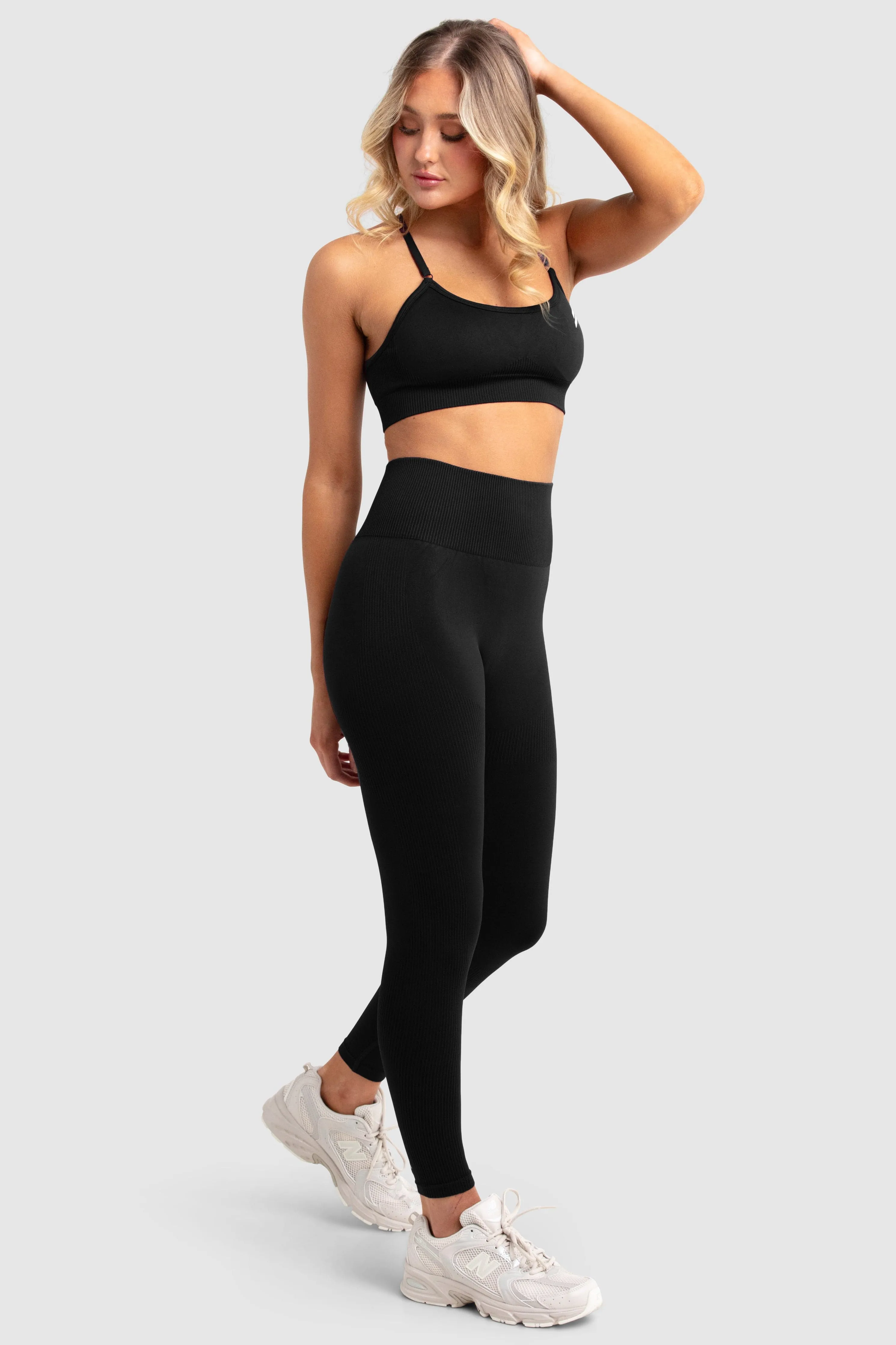 Impact Seamless Crop - Jet Black sold by DOYOUEVEN product image thumbnail 5