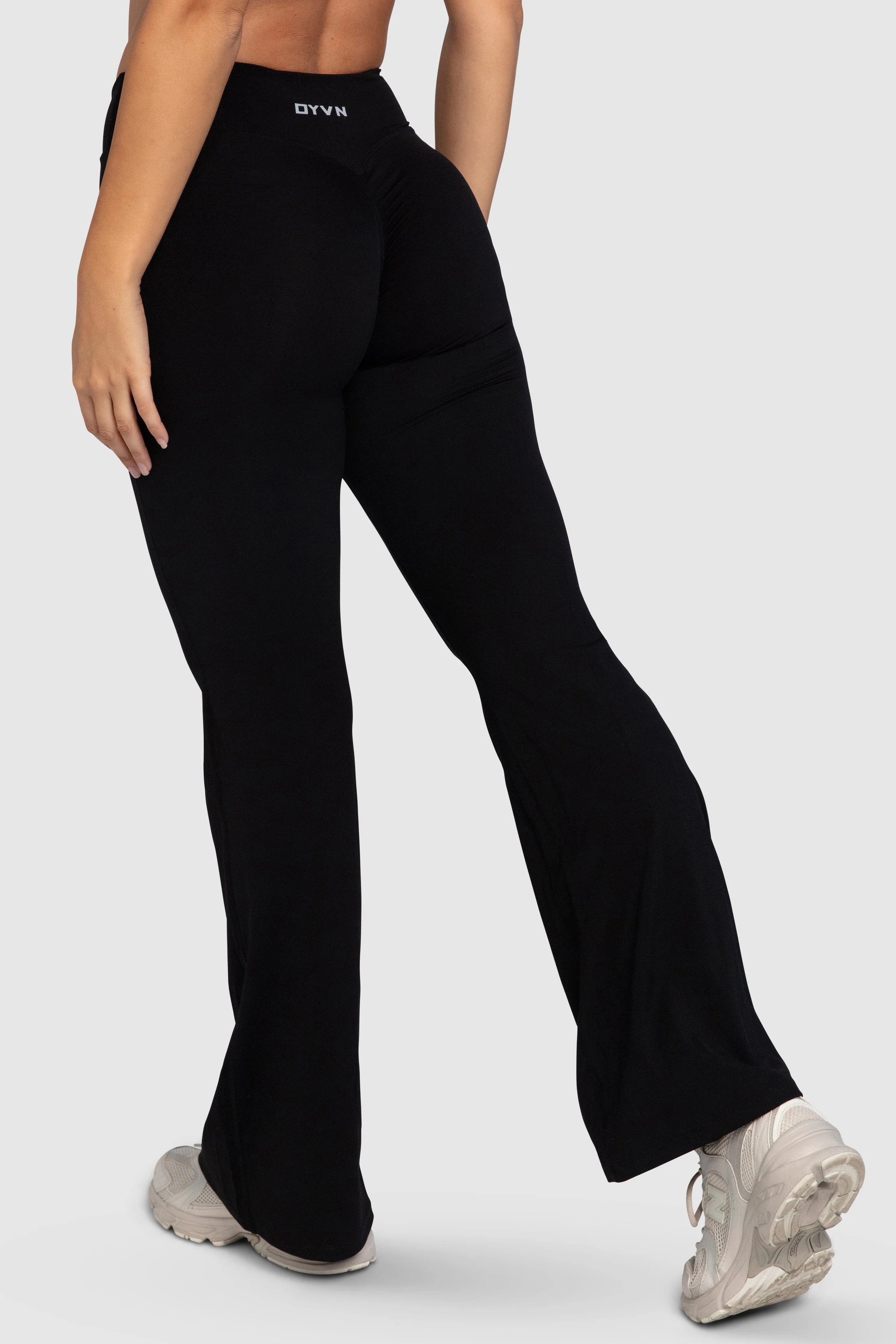 Aura Invisible Scrunch Flared Leggings - Black sold by DOYOUEVEN product image thumbnail 5