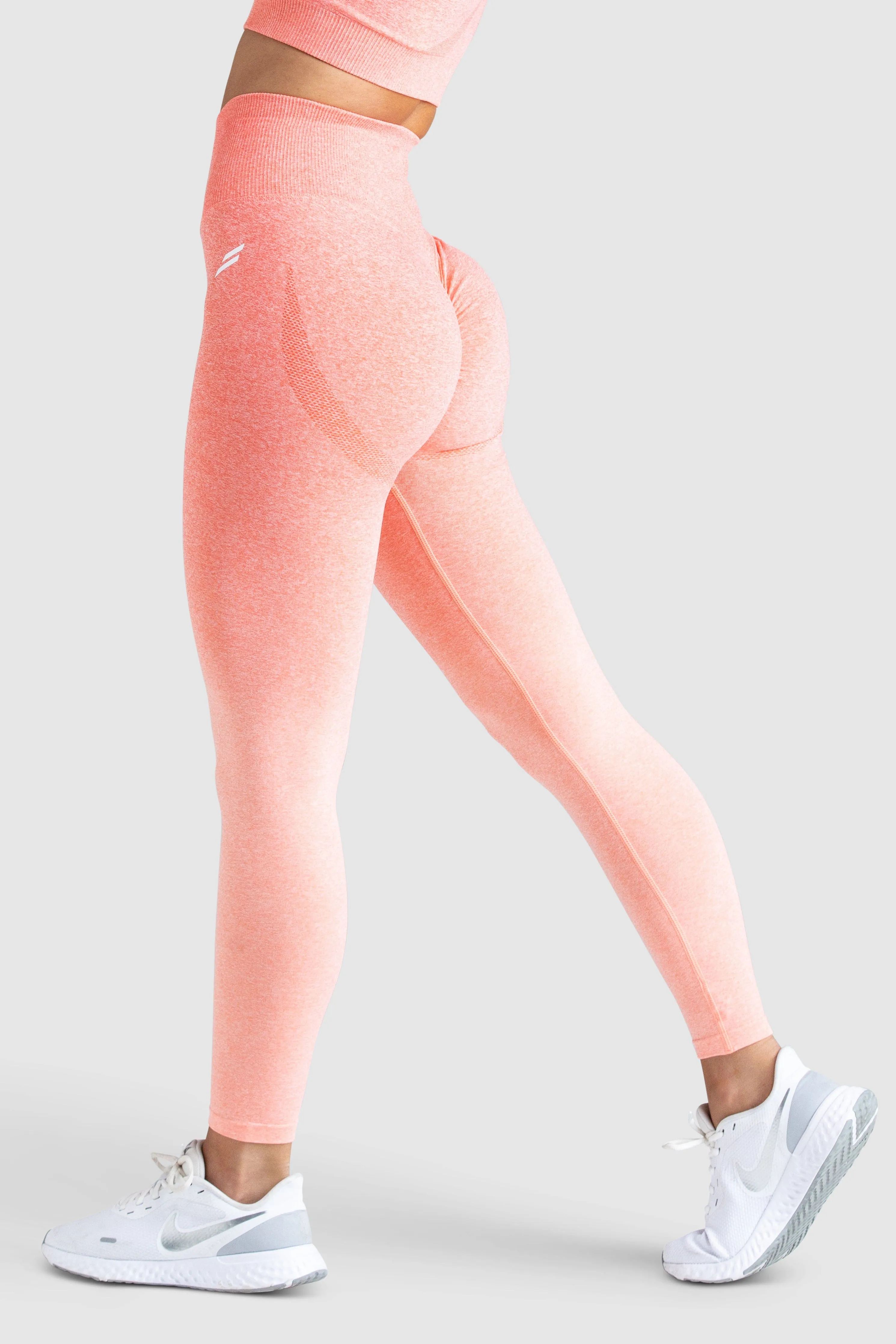 Ombre Scrunch Seamless Leggings - Coral sold by DOYOUEVEN product image thumbnail 4