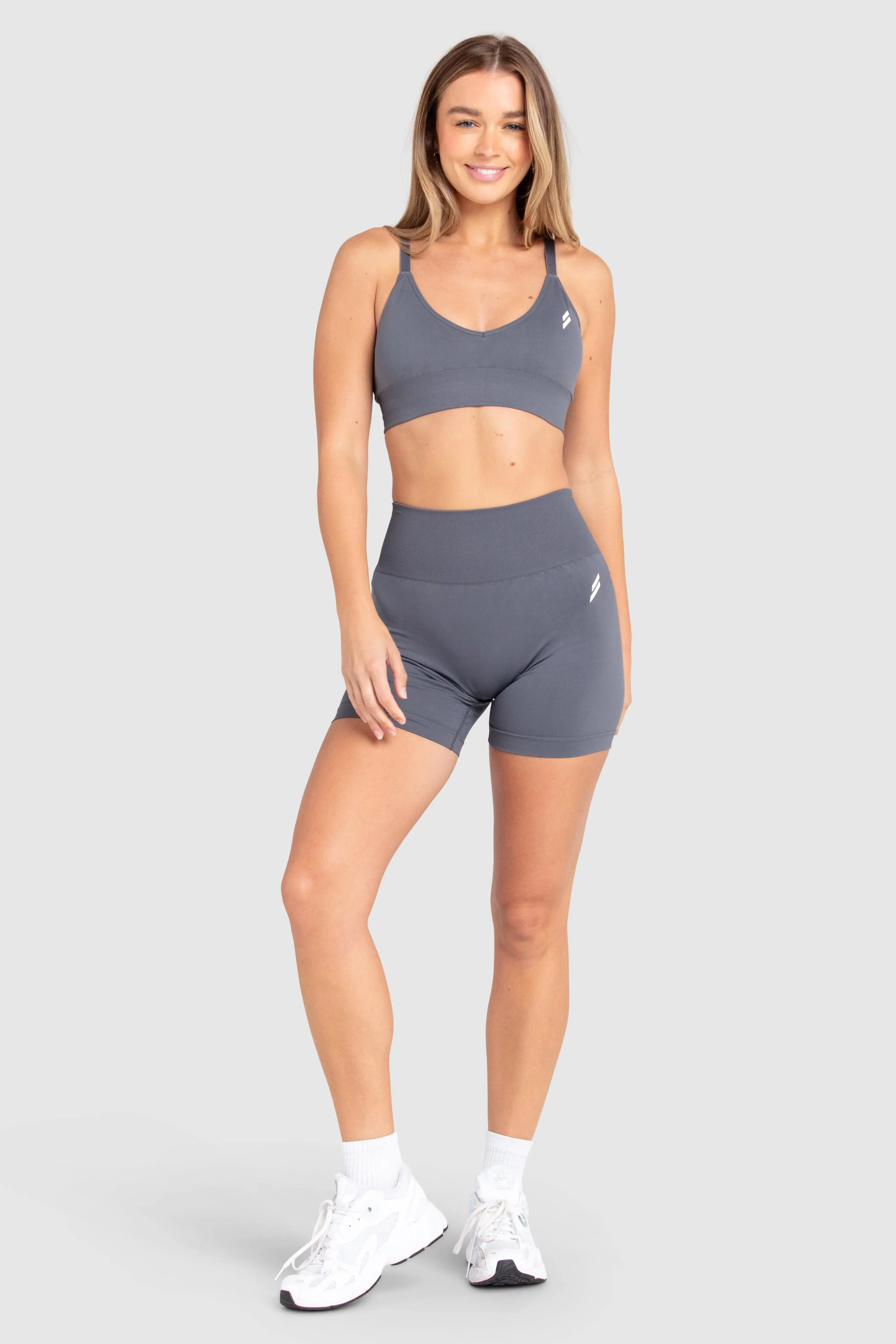 Scrunch 2 Seamless Crop - Charcoal Grey sold by DOYOUEVEN product image thumbnail 4
