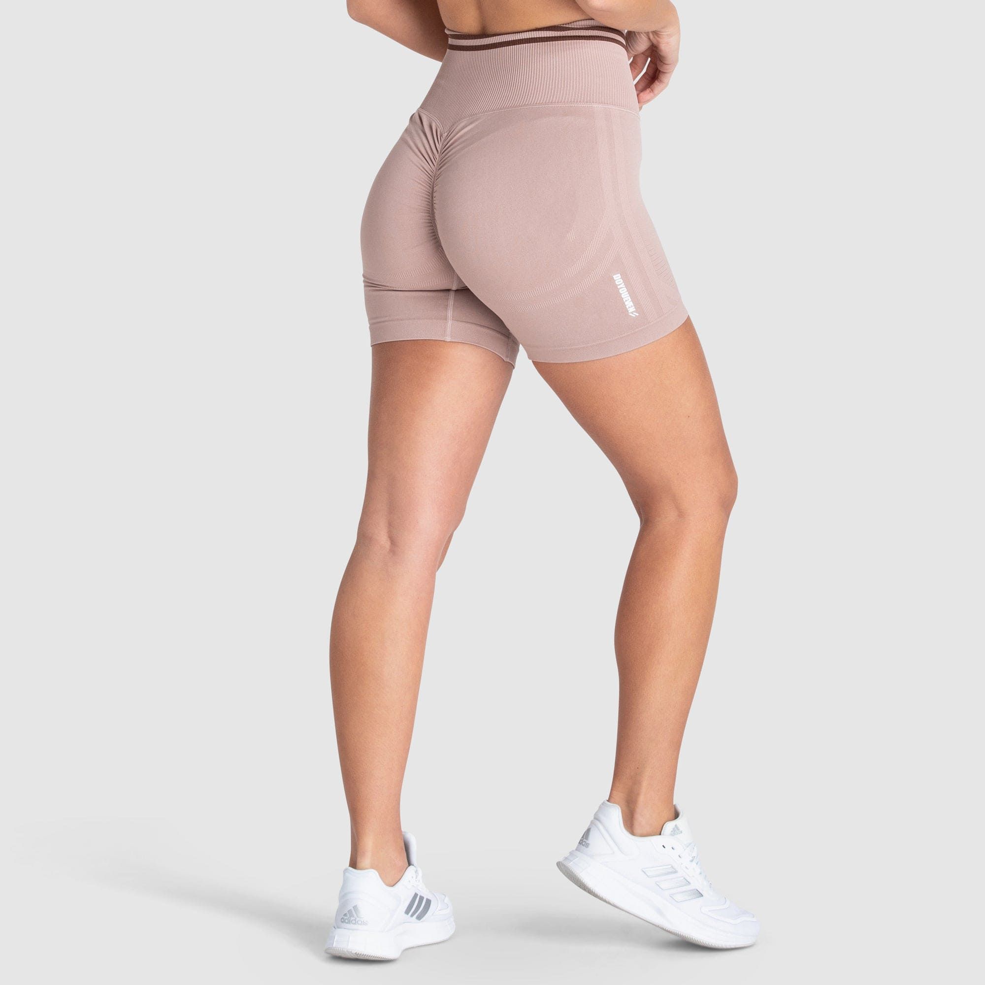 DYE Scrunch Seamless Shorts - Mocha Brown sold by DOYOUEVEN