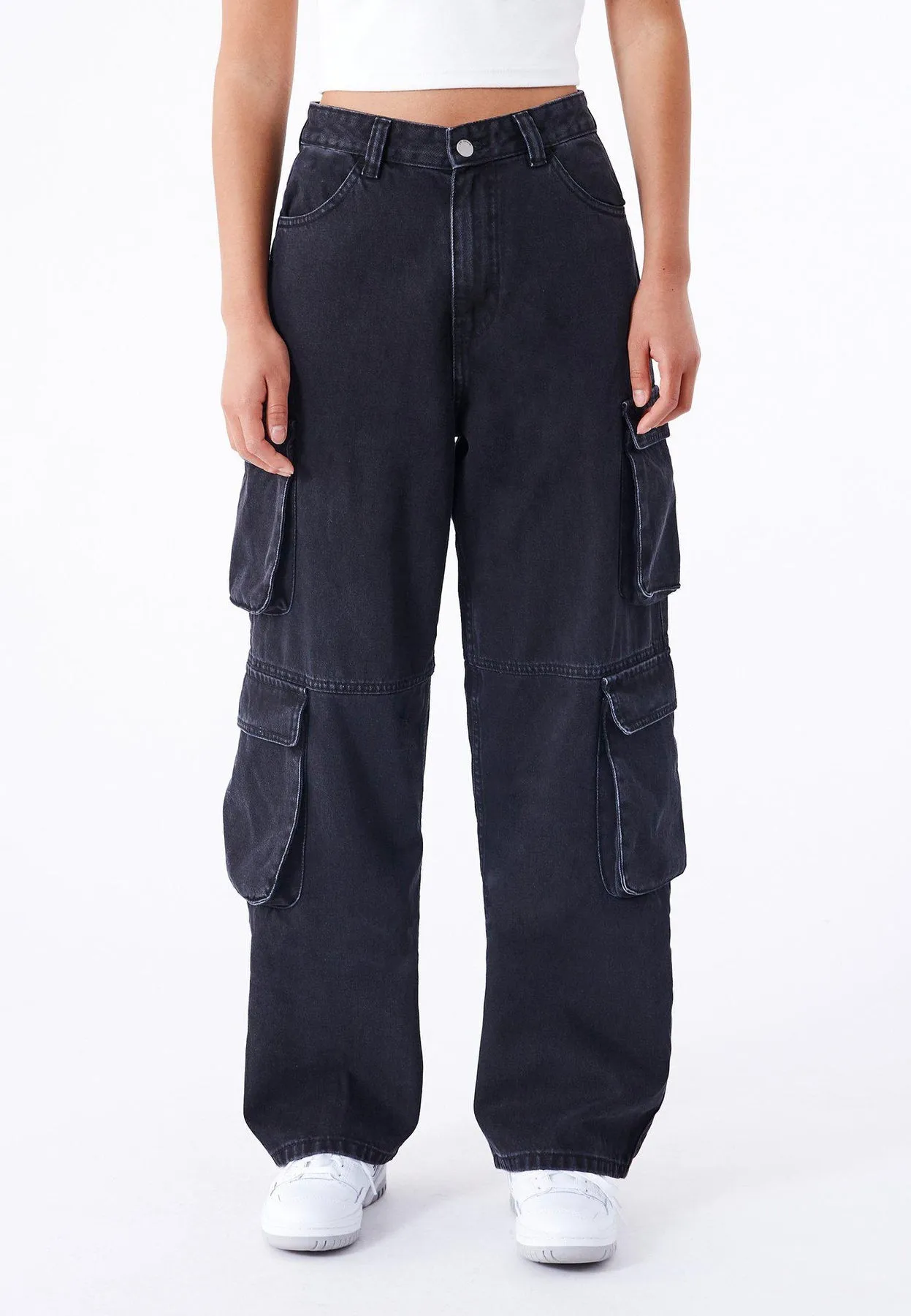 Donna Multi Cargo - Black Used sold by Dr. Denim product image thumbnail 2