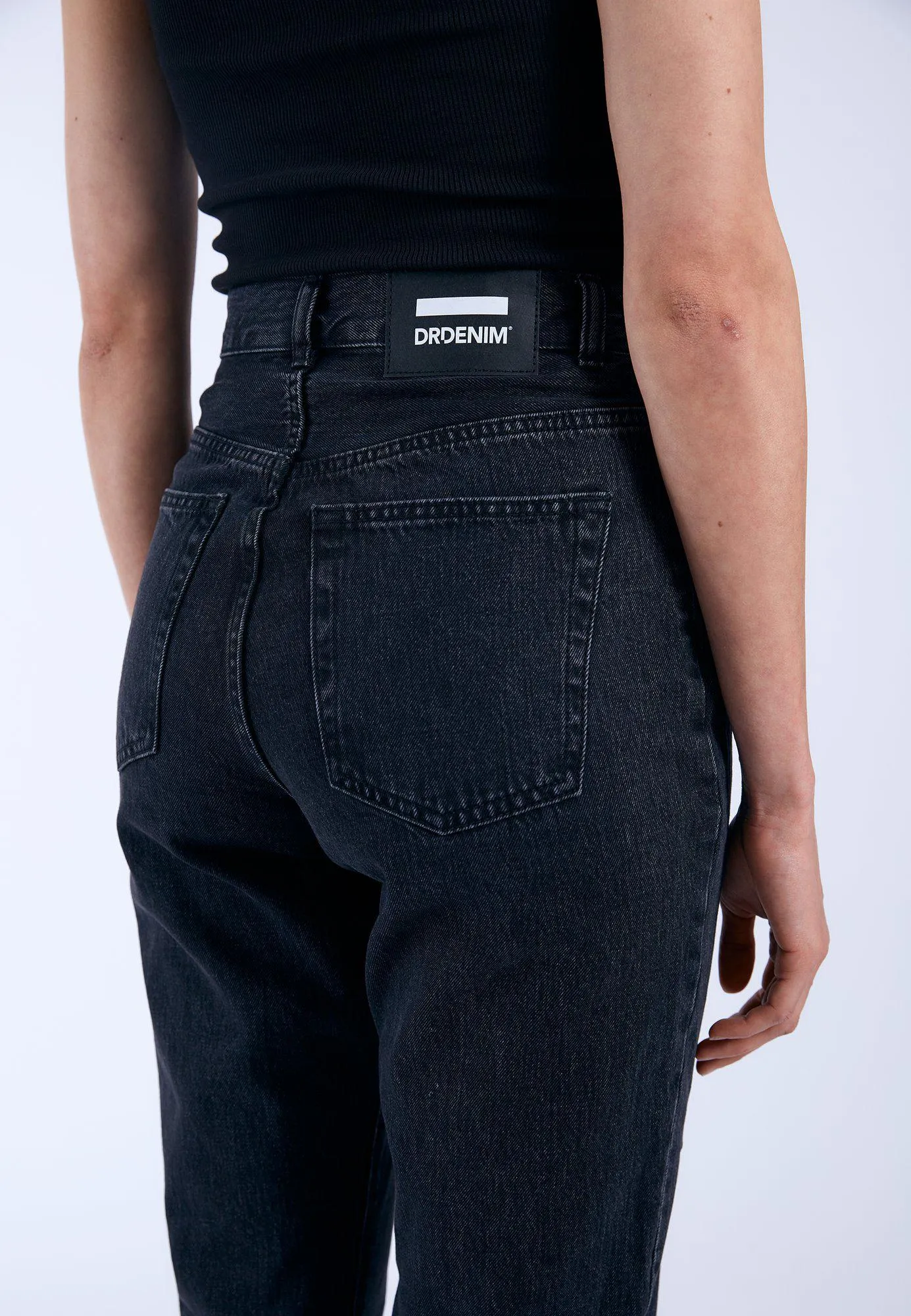 Nora High Cropped - Retro Black sold by Dr. Denim product image thumbnail 5