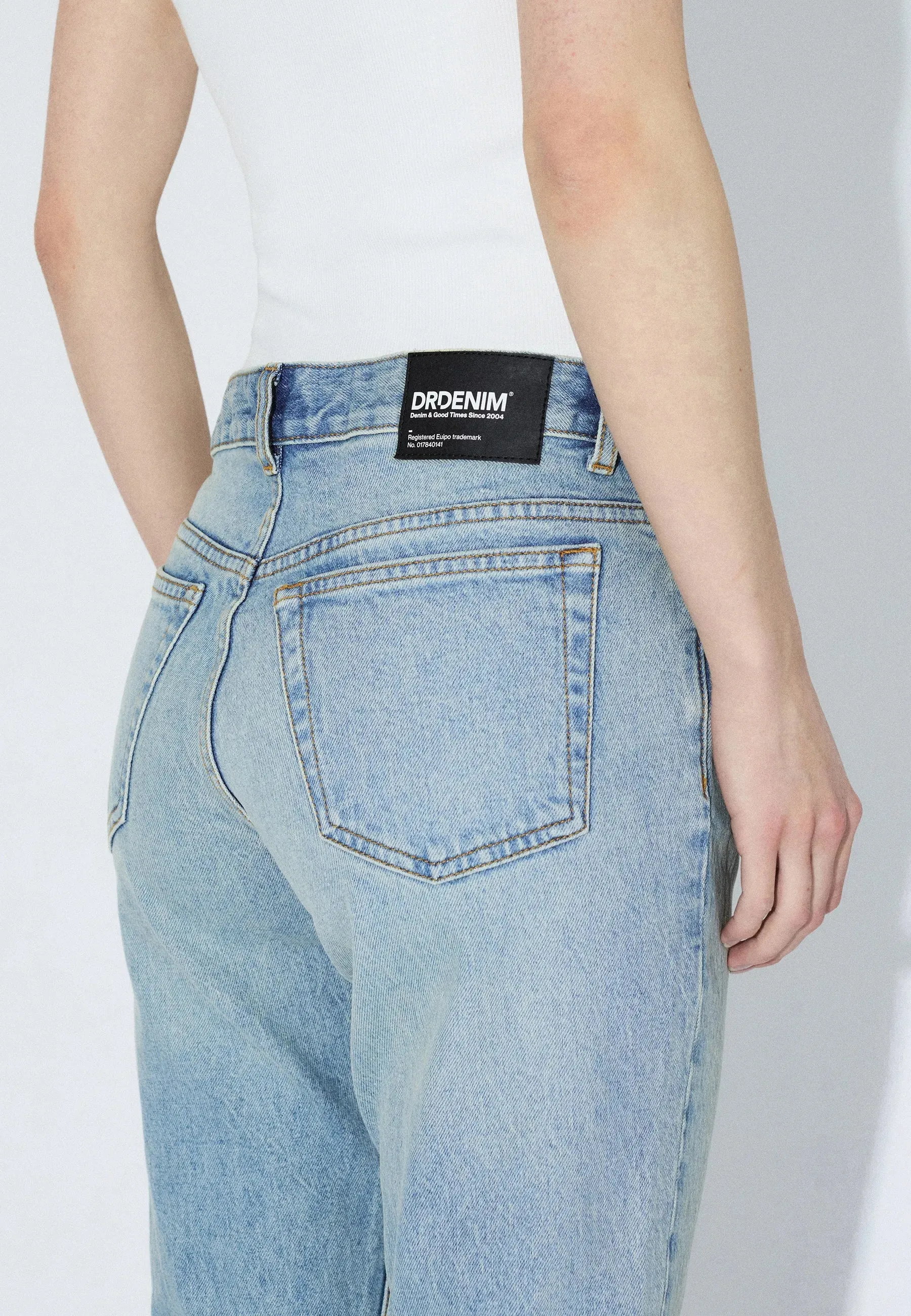 Kaya Low Capri - Bay Light Used Vintage sold by Dr. Denim product image thumbnail 5